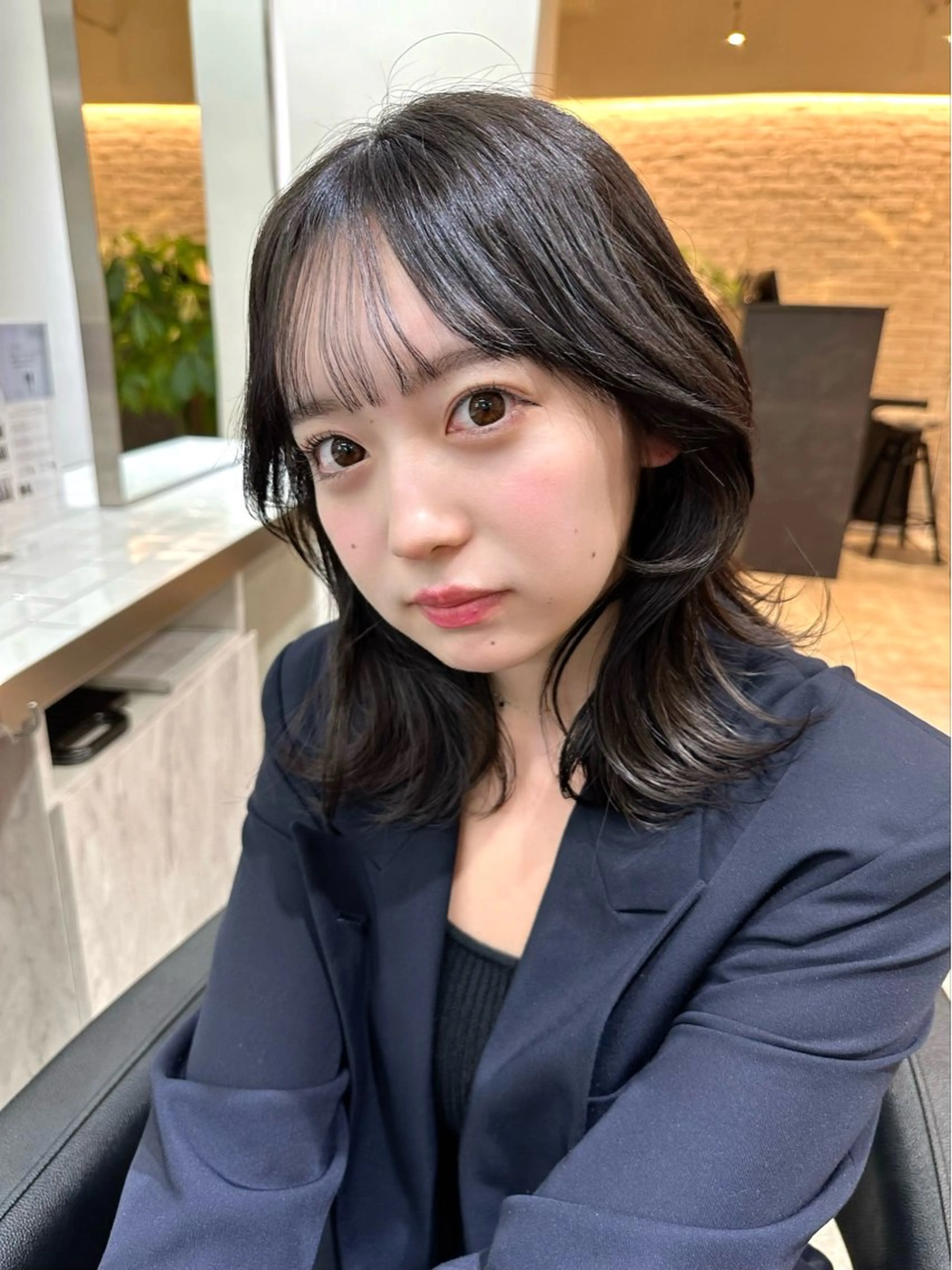 セミロング カラー カット ヘアカラー トリートメント レイヤー 顔周り グレージュ/添田晃基のヘアスタイル