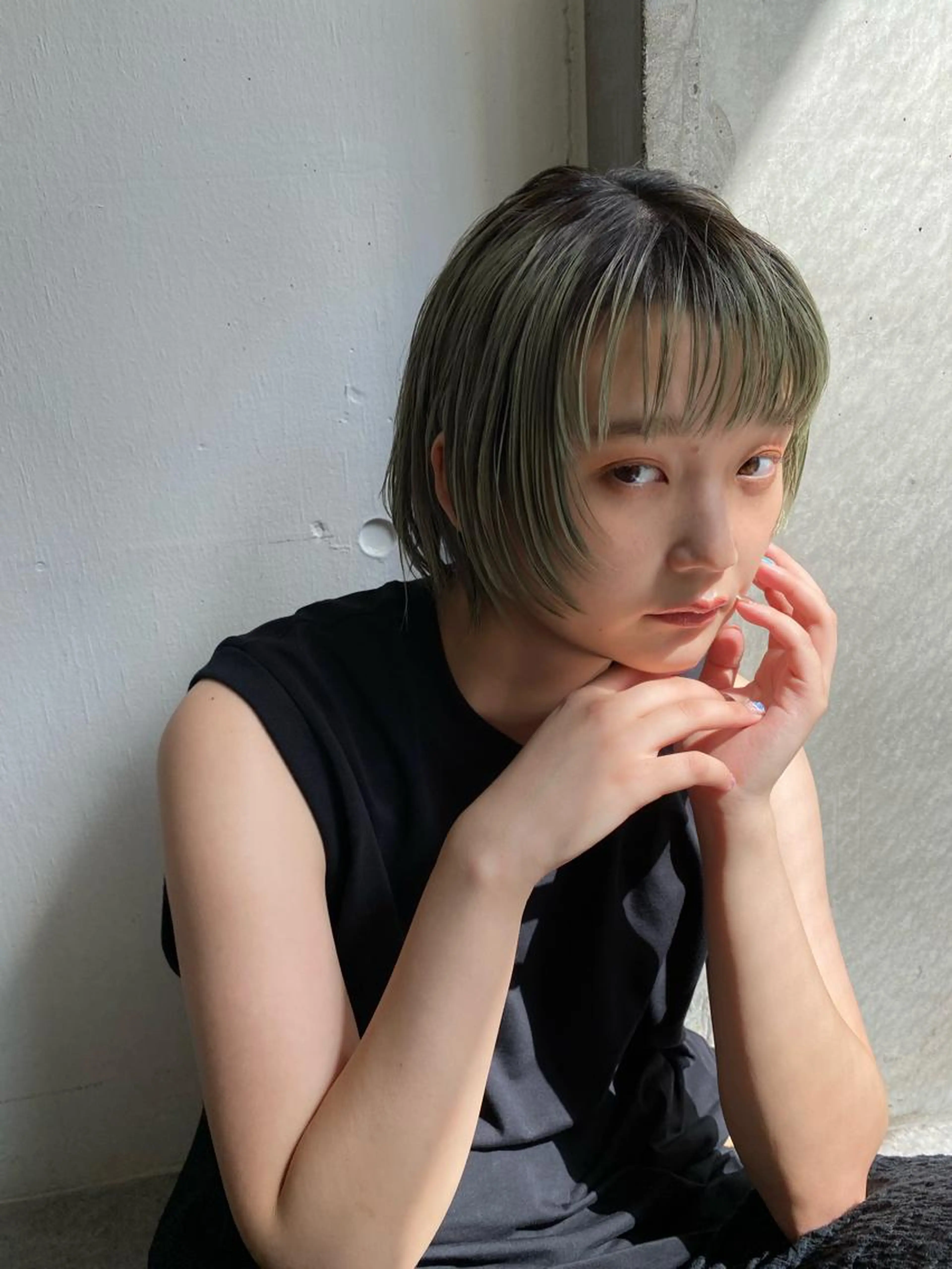 ▶︎顔まわりカット　ぱっつん　オン眉　バングカットの写真