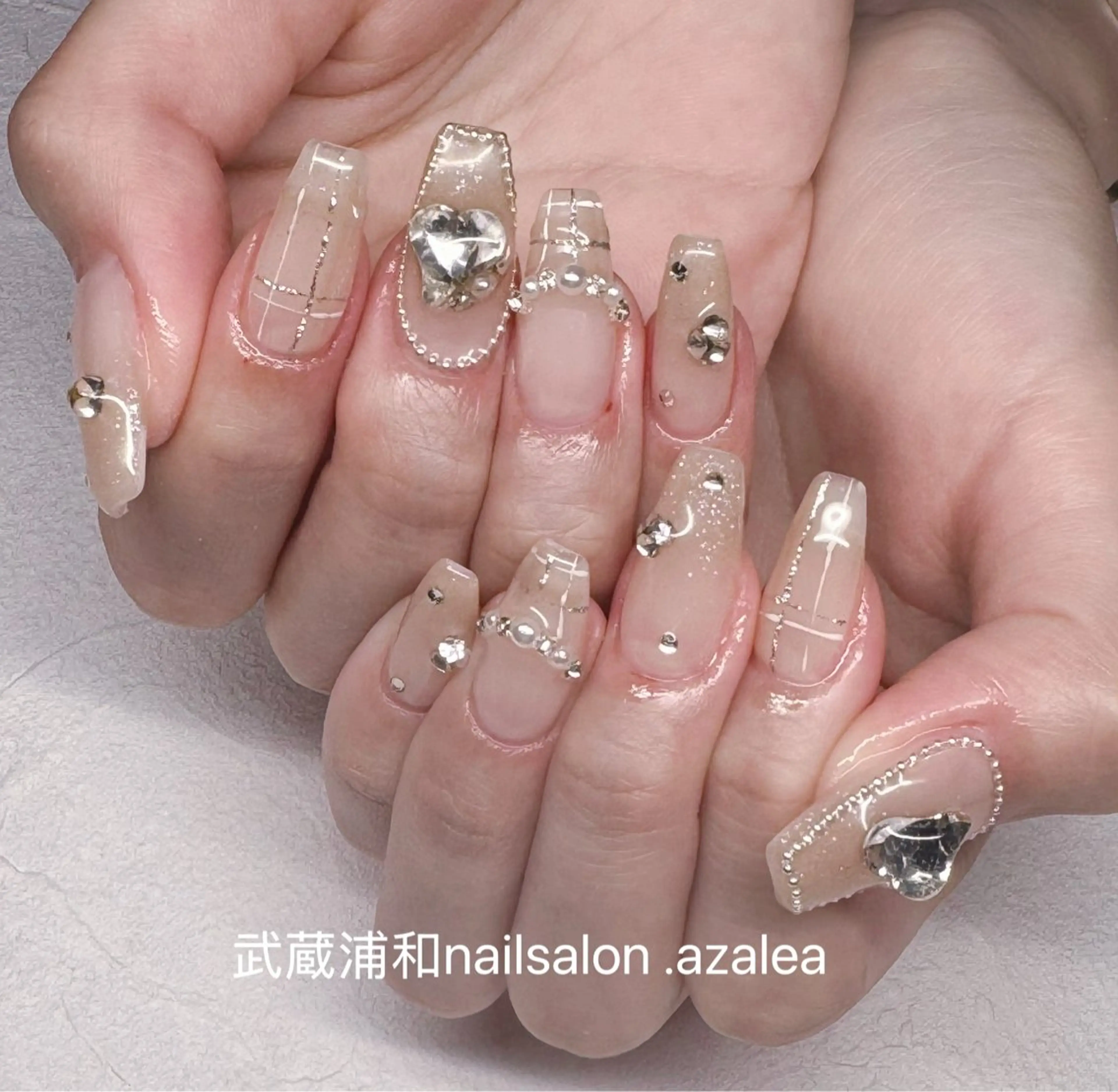 ネイル ハンドネイル R inのネイルデザイン