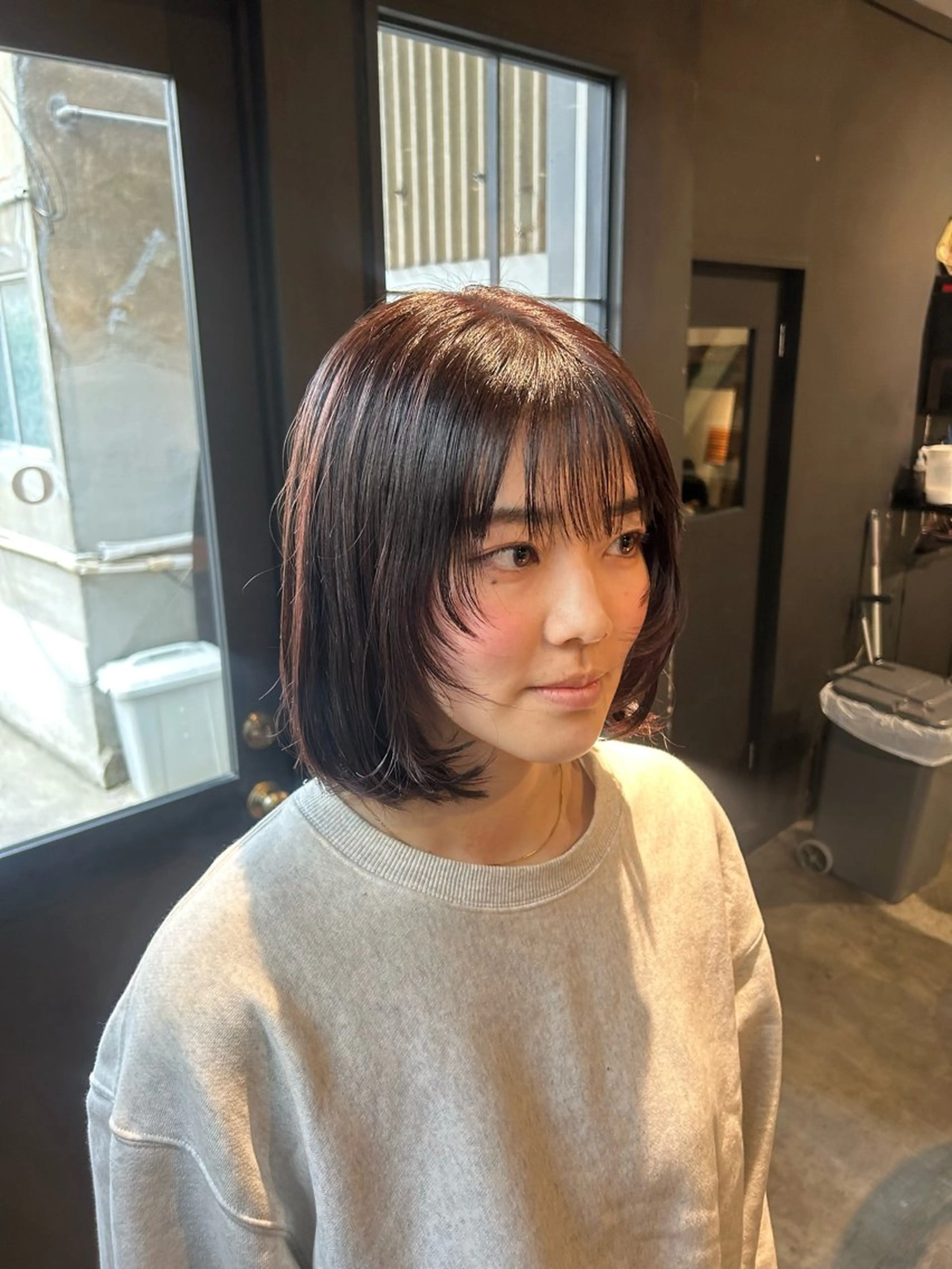 ショート 顔周りカット 透明感カラー/ 顔周りカット🎀メイのヘアスタイル
