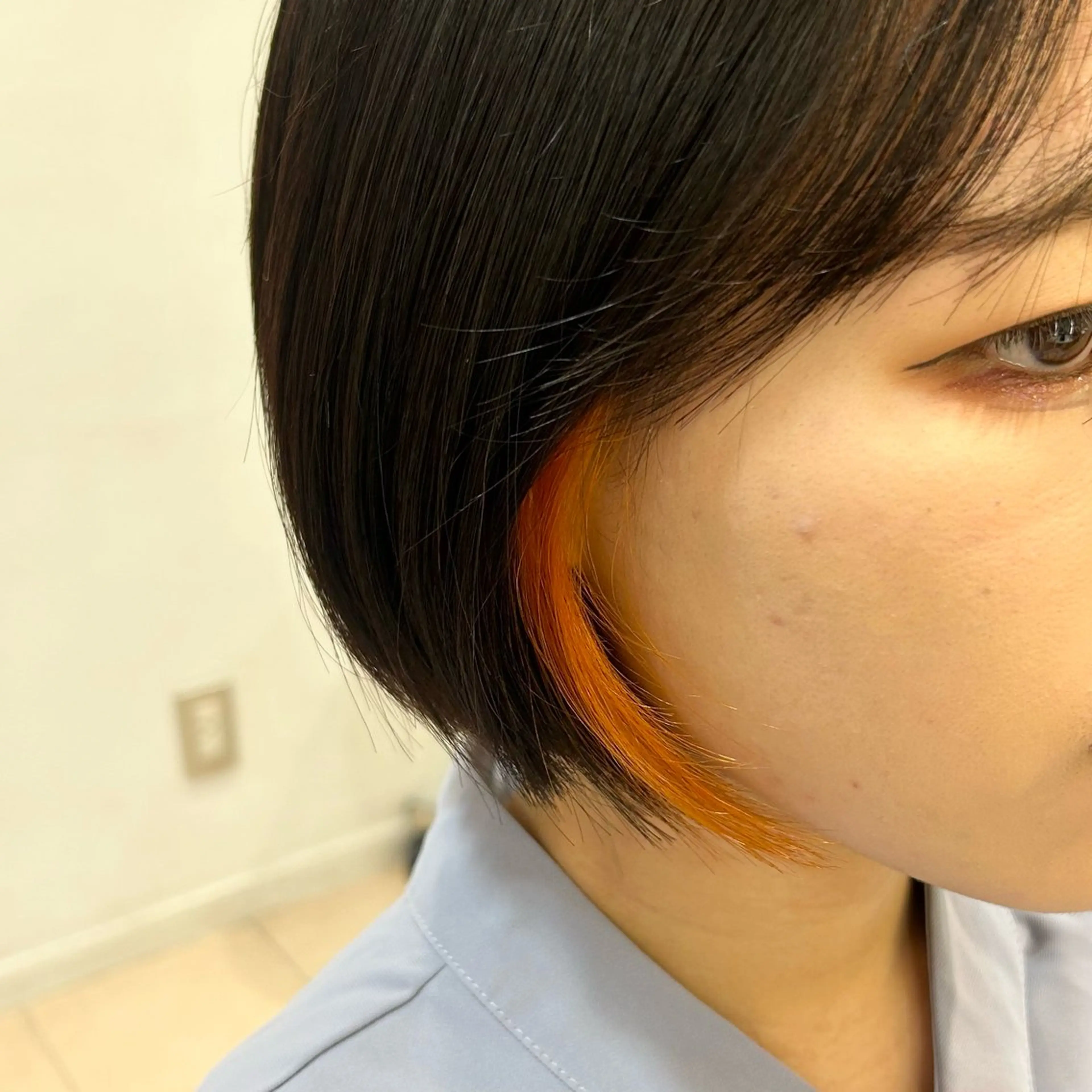 ショート カラー ヘアカラー 🫧透明感明るめカラ ー🫧大西あずきのヘアスタイル