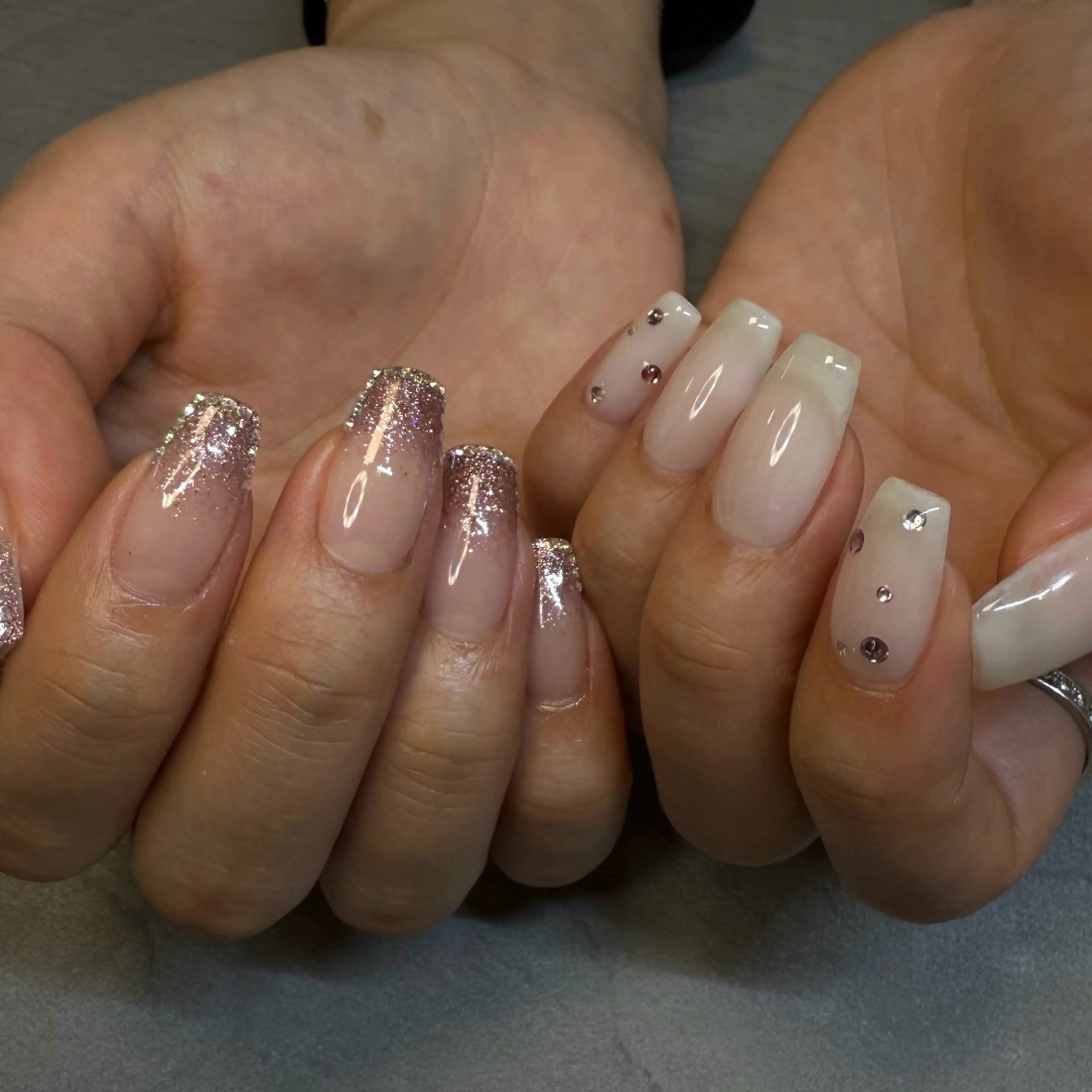 ネイル キラキラネイル Angie Nail Eyelash所属・YUNE Angieのネイルデザイン