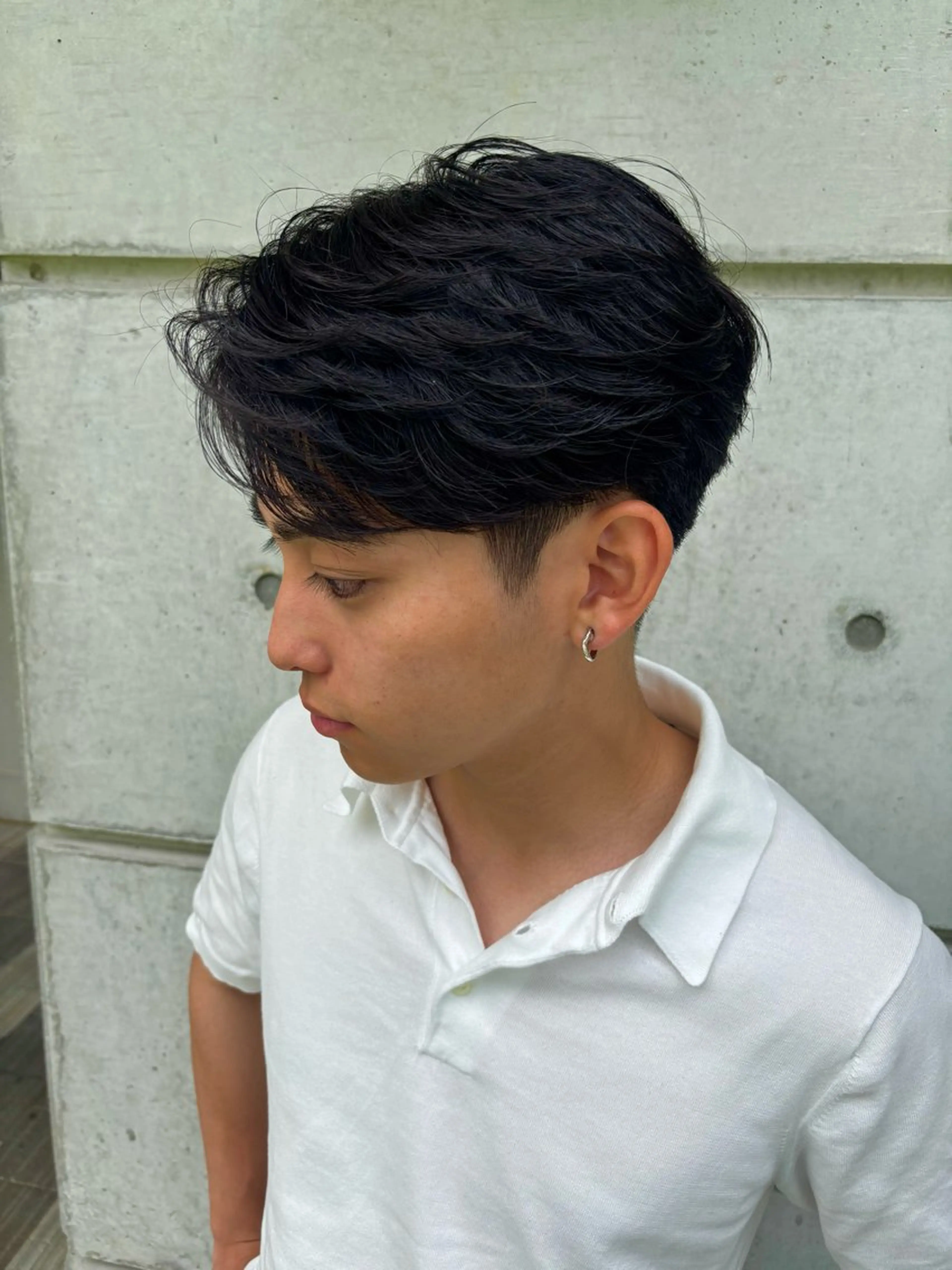 ショート パーマ 渡 汐音のヘアスタイル