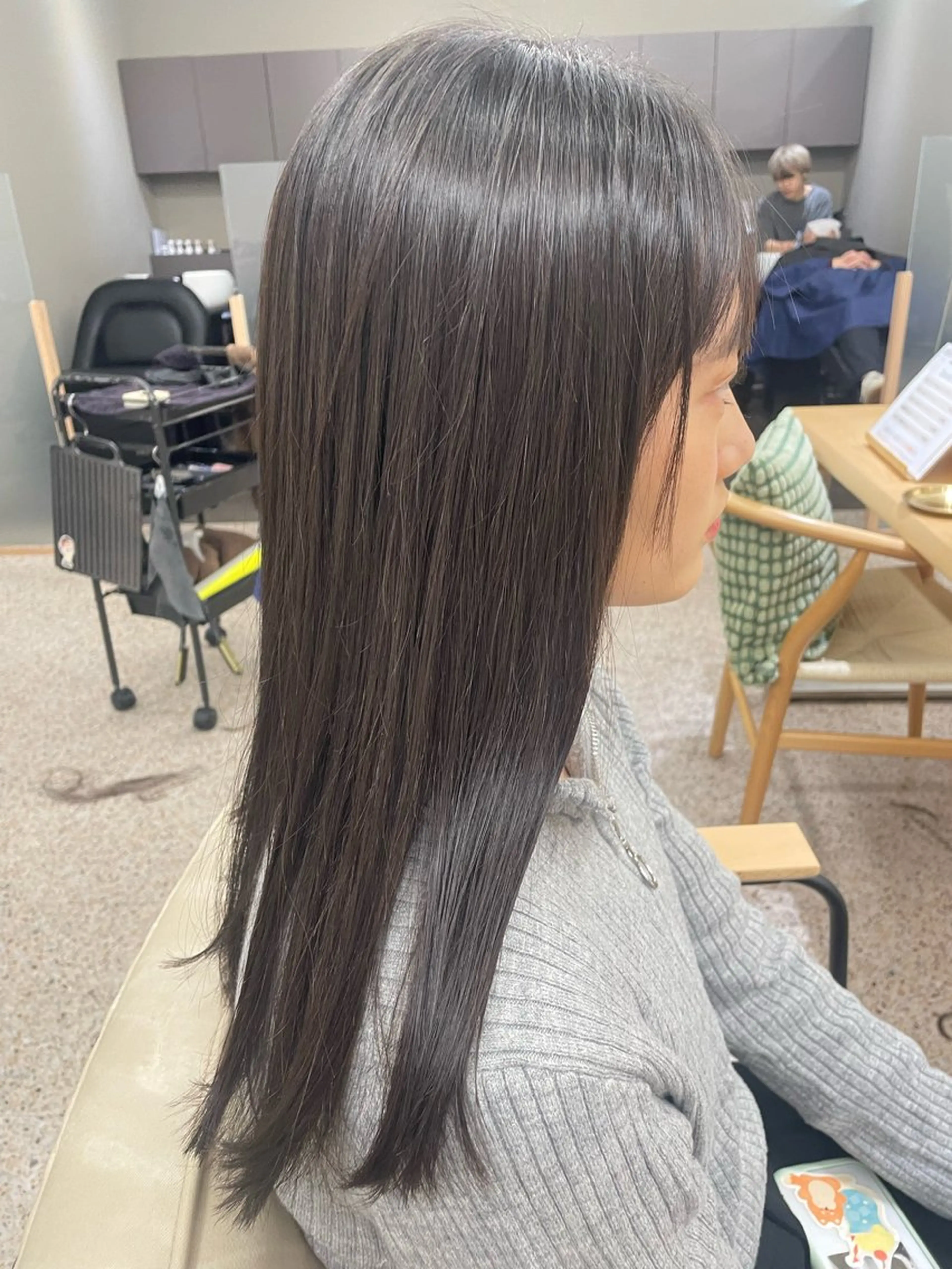 ロング カット 縮毛矯正 unica by milly 【緑地公園】所属・ユニカバイミリー MISAKI🫧のヘアスタイル