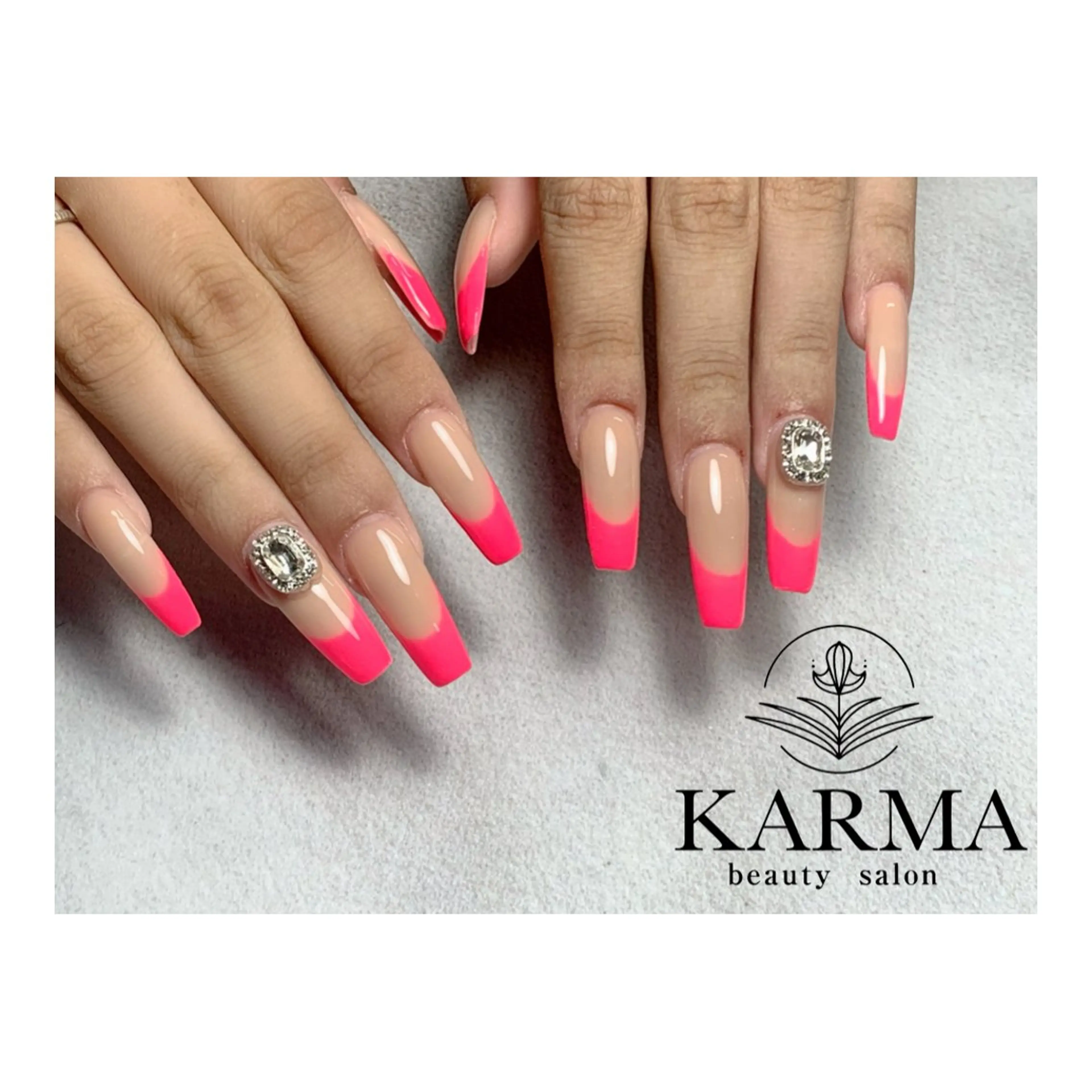 ロング ネイル ハンドネイル KARMA salonのネイルデザイン
