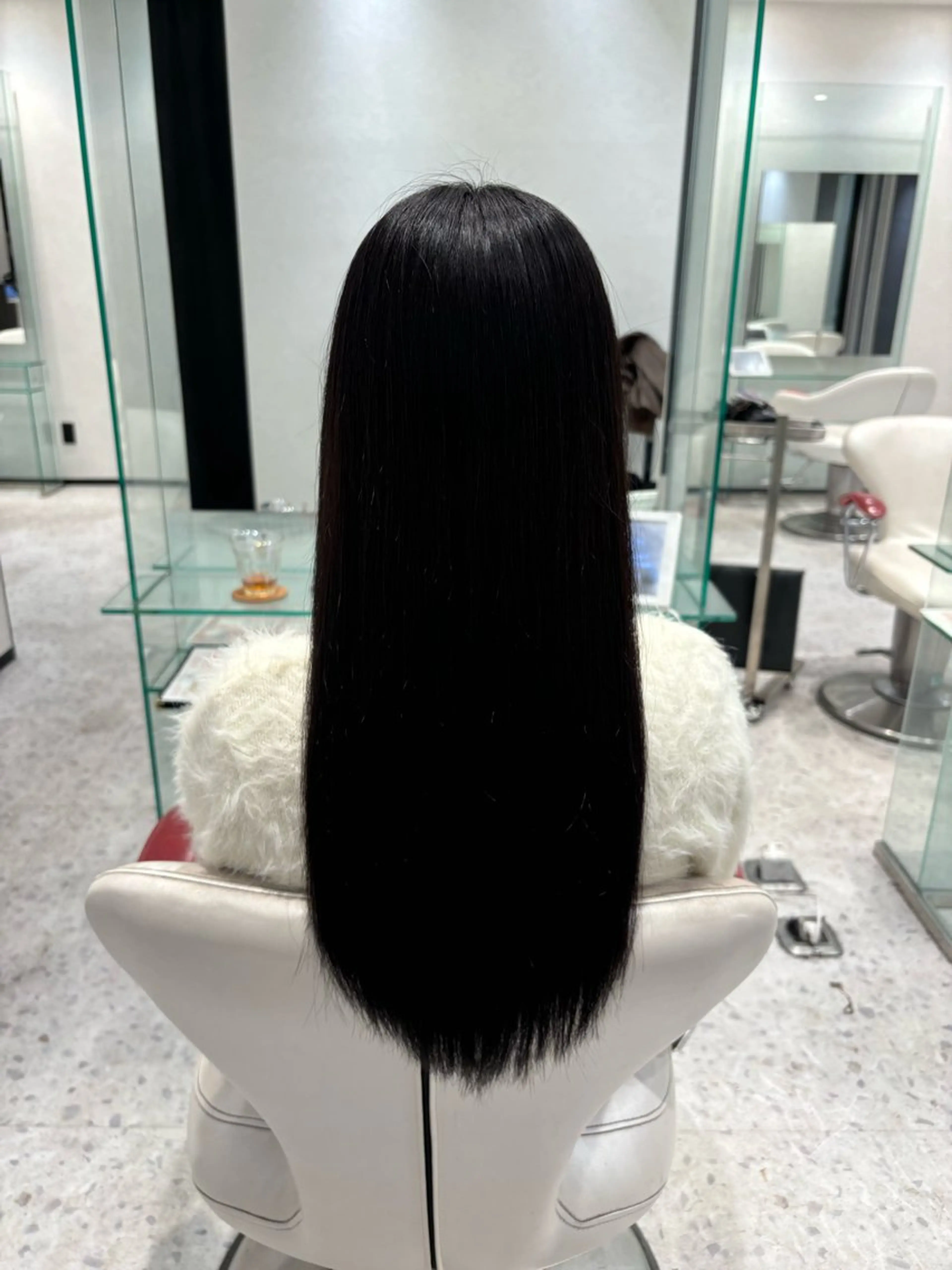 ロング カラー 二村 晃帆のヘアスタイル