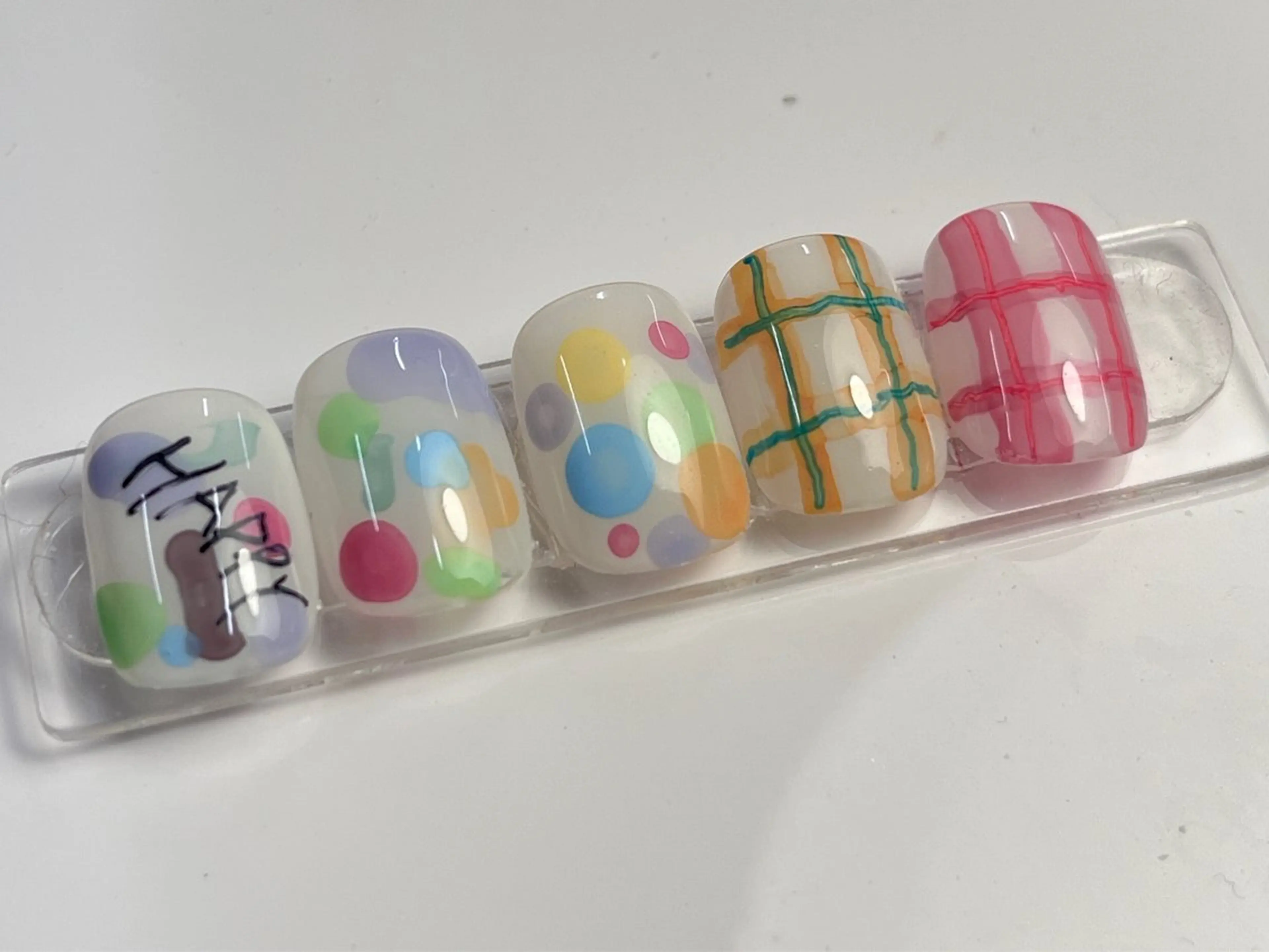 ネイル ハンドネイル ToliyDeliy Nail Salonのネイルデザイン
