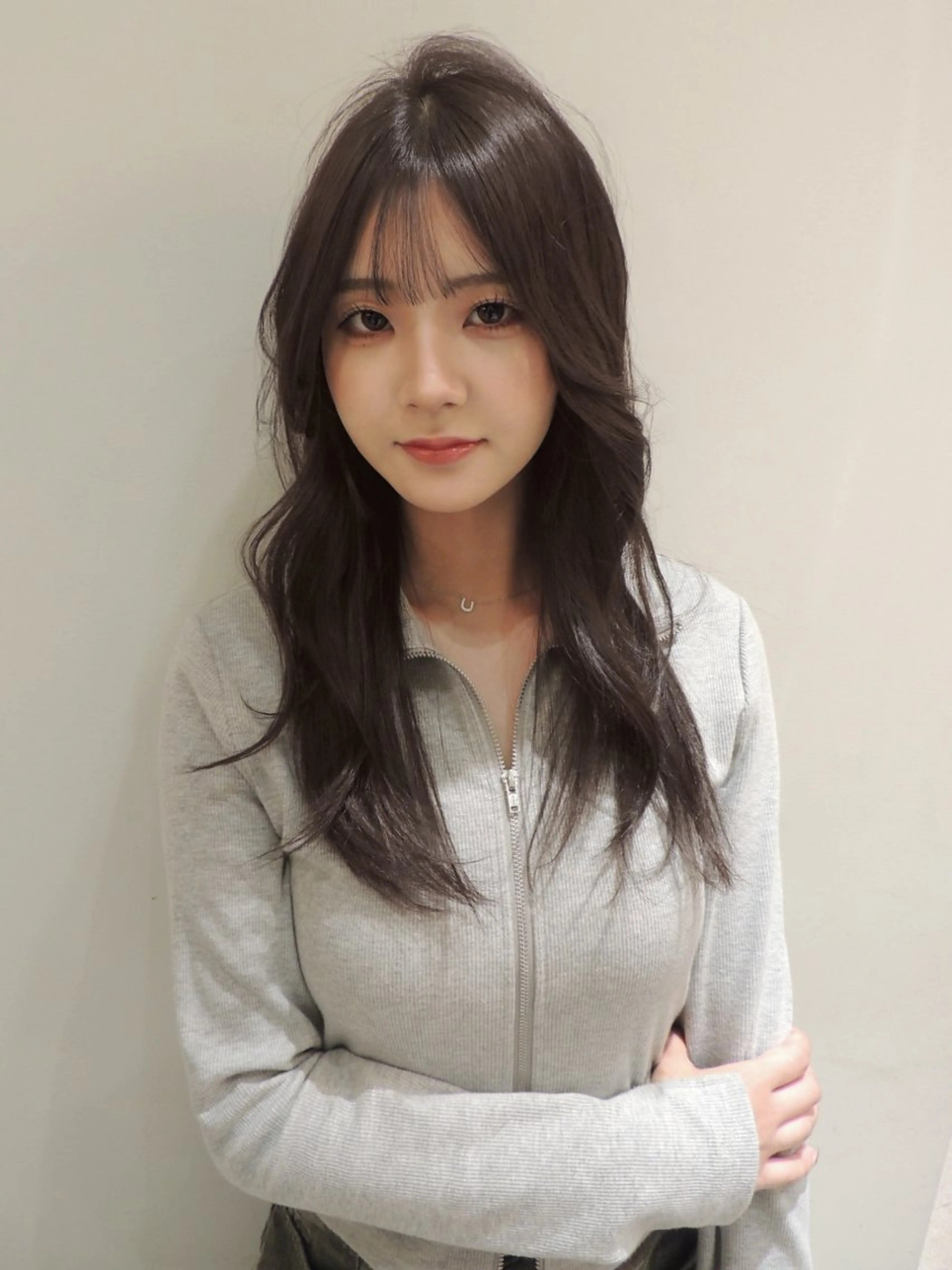 セミロング noya karinのヘアスタイル