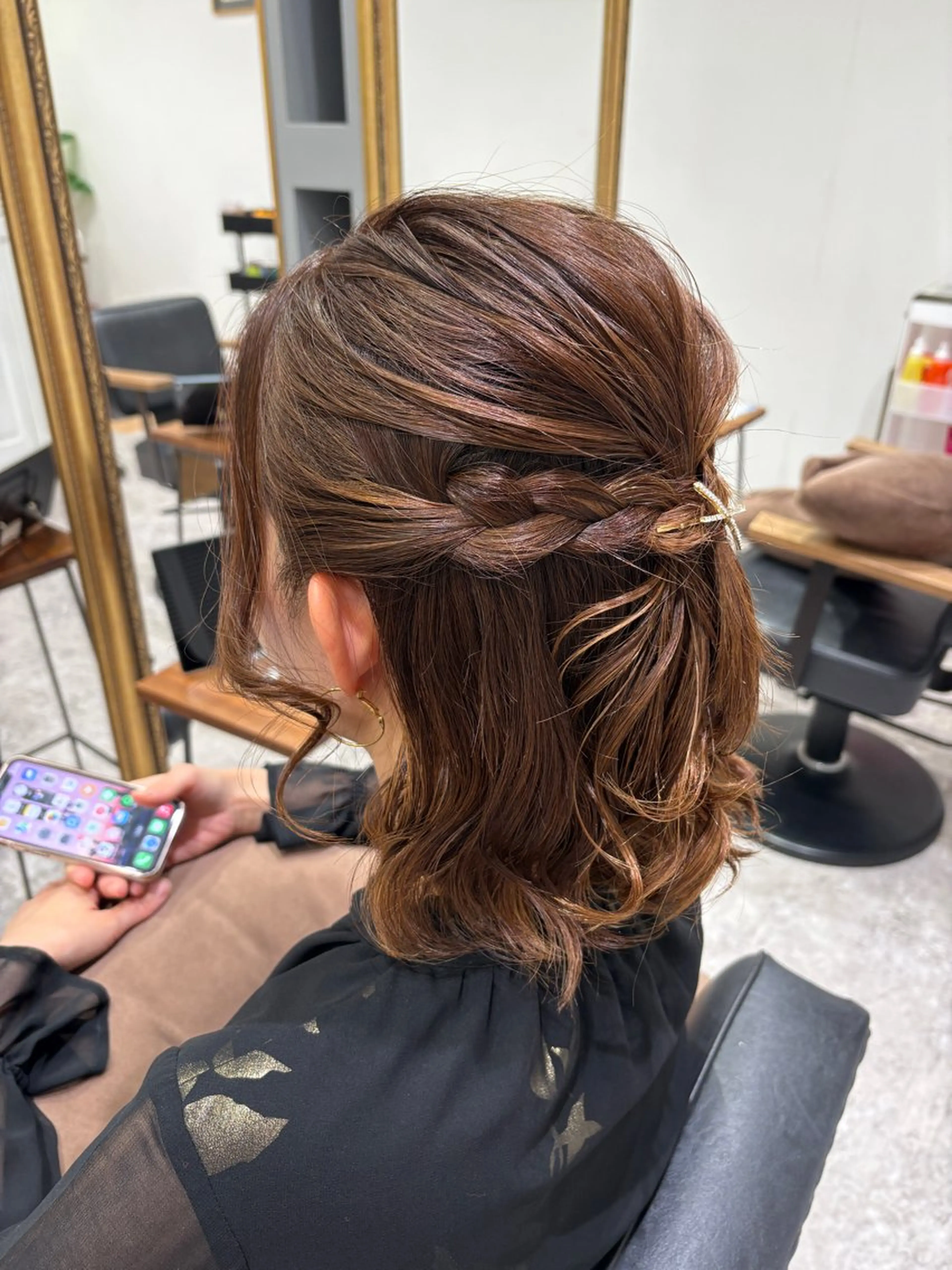 ヘアアレンジ ヘアセット ピンクカラーアレンジ 🩷AYANA🩷のヘアスタイル