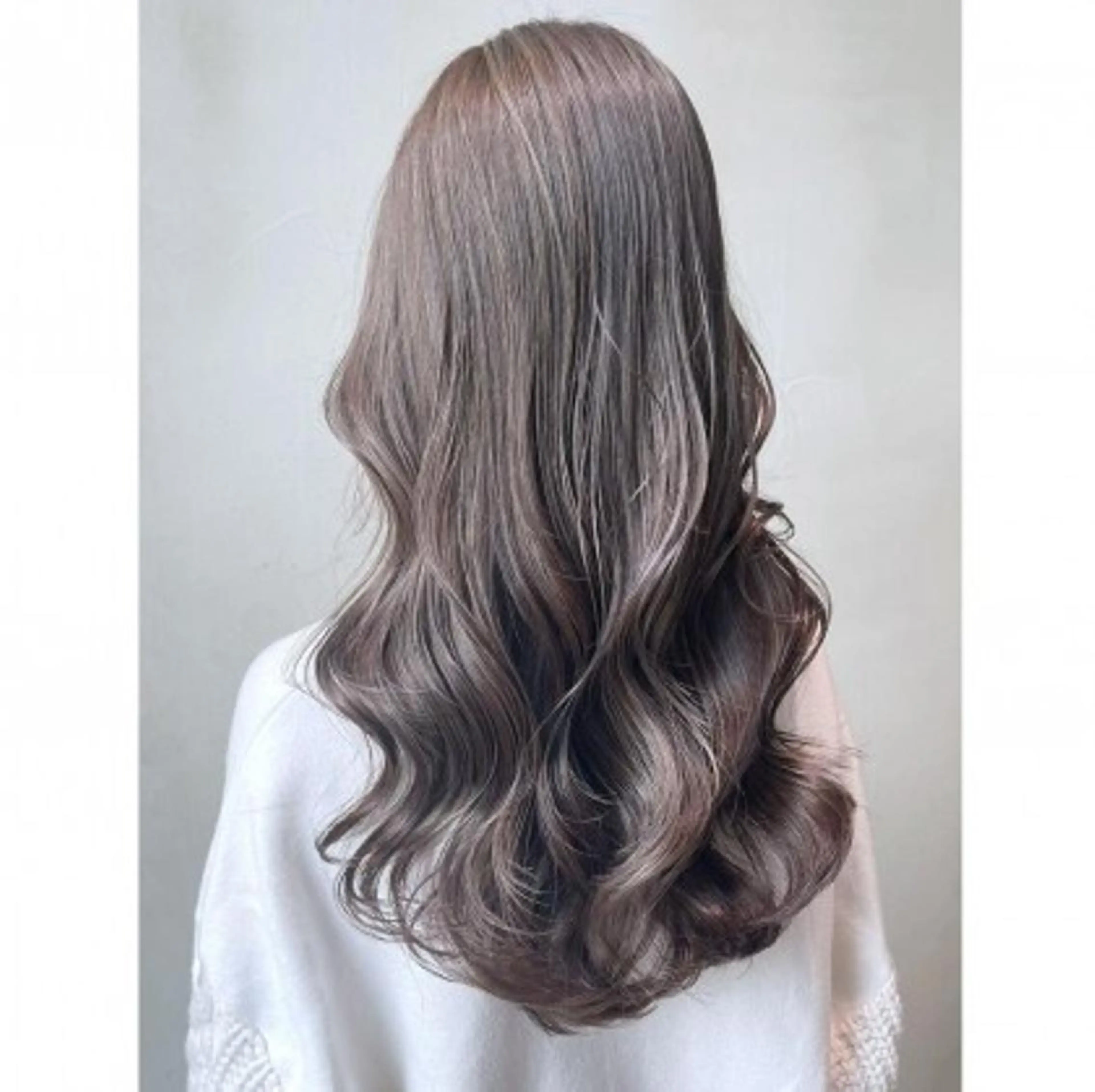 セミロング ヘアアレンジ カラー グレージュ ITbyALBUM 下北沢店のヘアスタイル