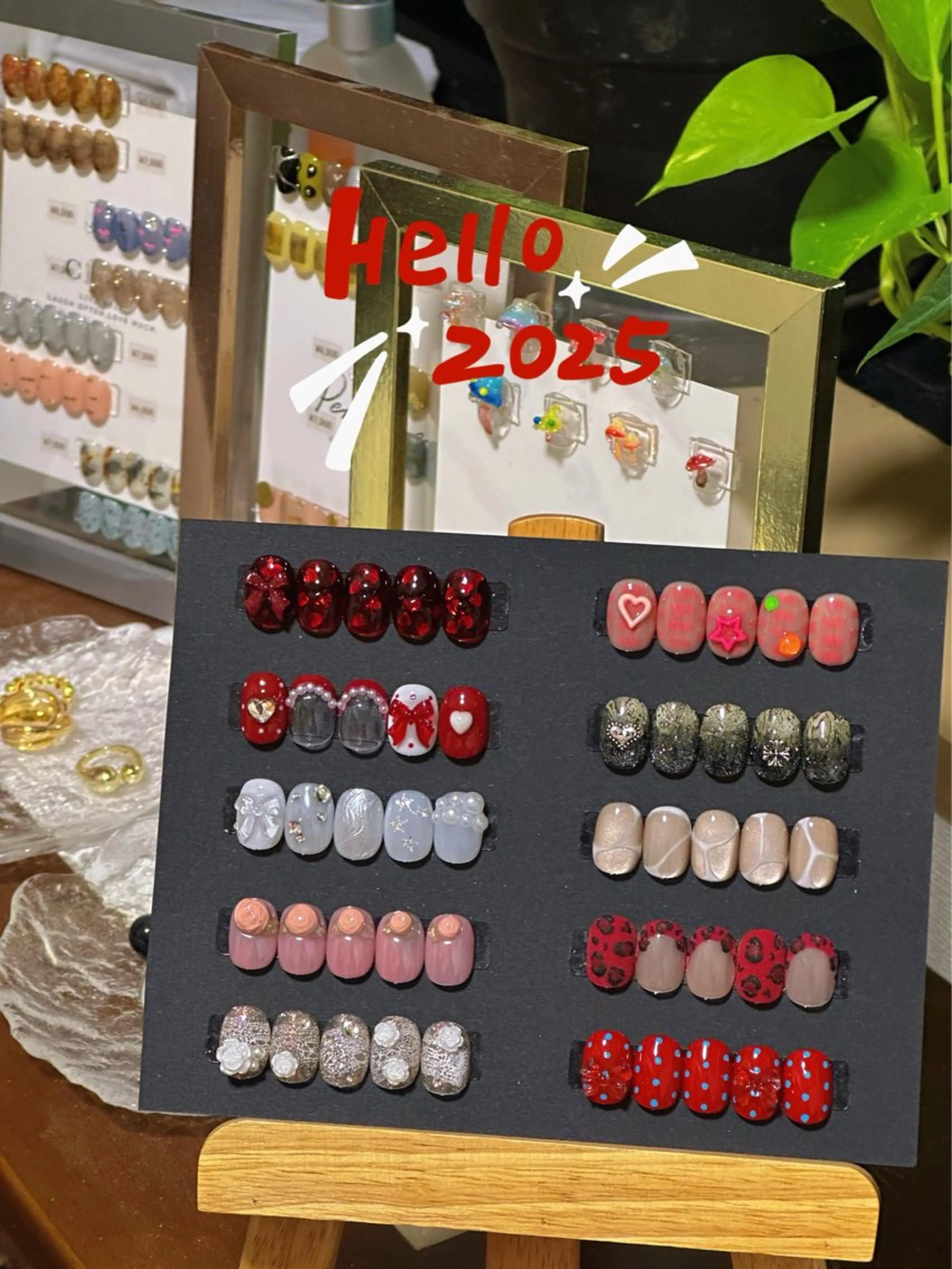 ネイル Eym.所属・Eym. nailのネイルデザイン