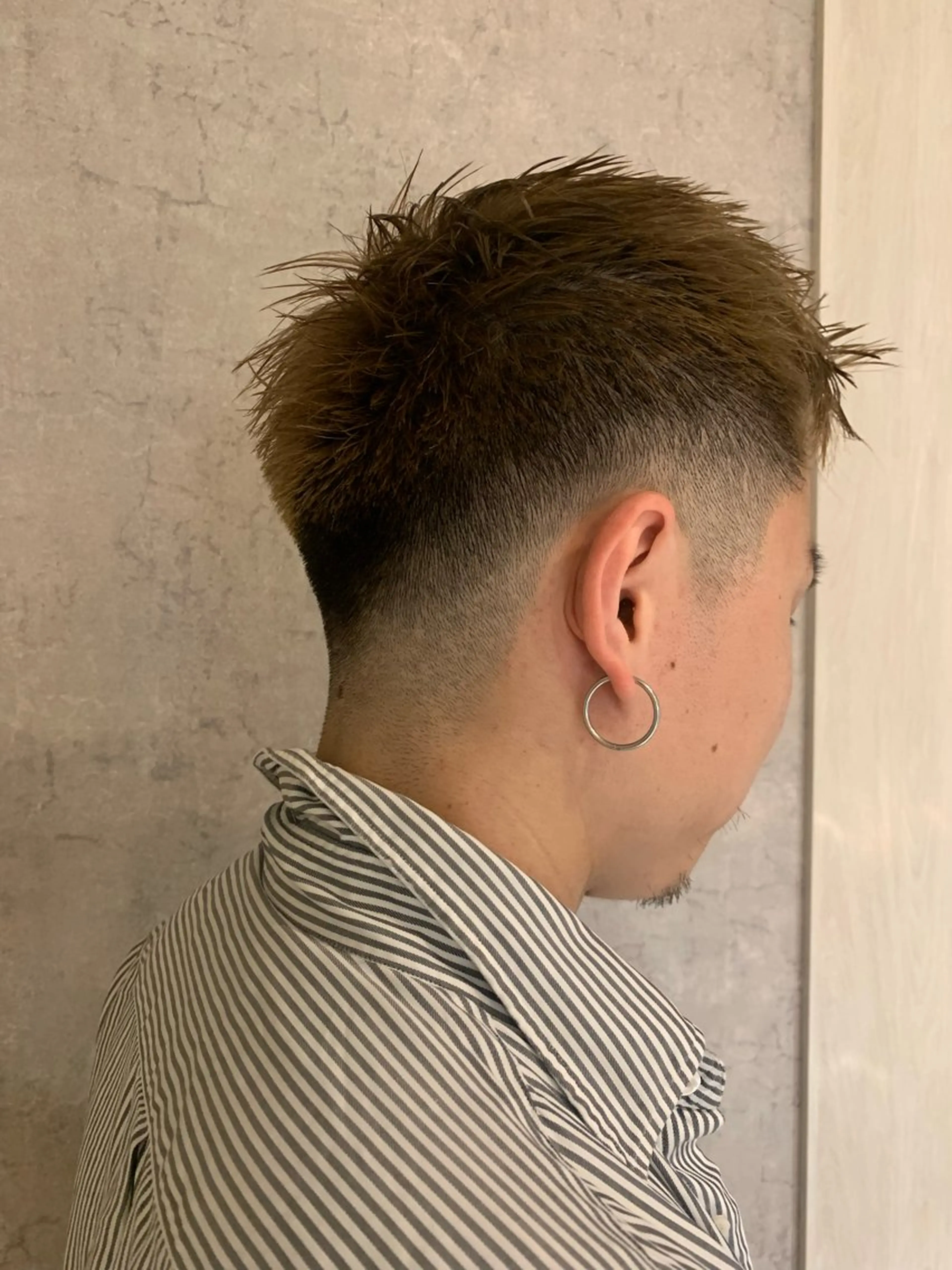 メンズ フェードカット SALOWIN名古屋栄店所属・Yuuki🌷名古屋 栄 カラー/ボブのヘアスタイル