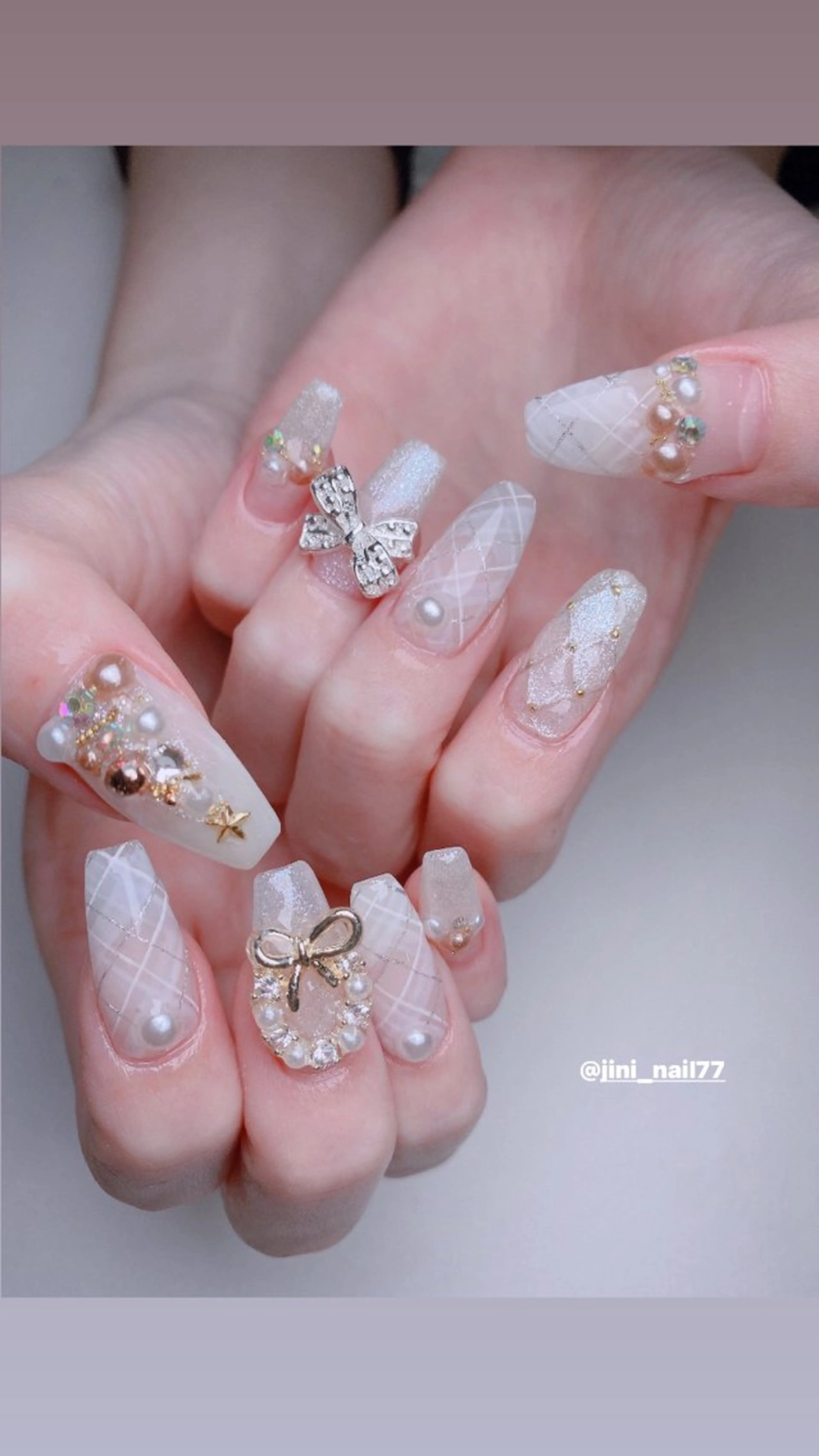 ネイル JINI NAIL所属・ジニ ネイルのネイルデザイン