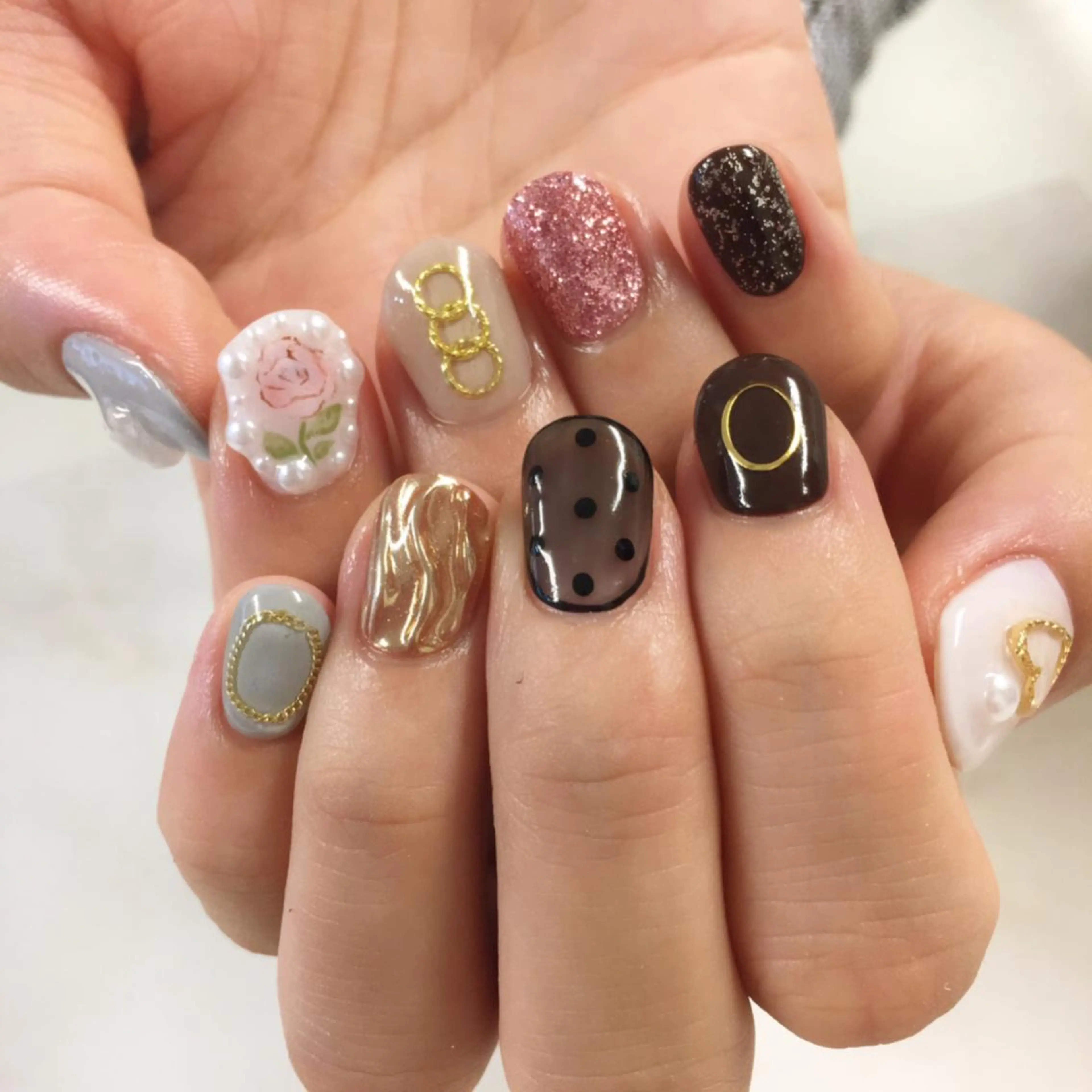ネイル ジェルネイル SHINE NAILのネイルデザイン
