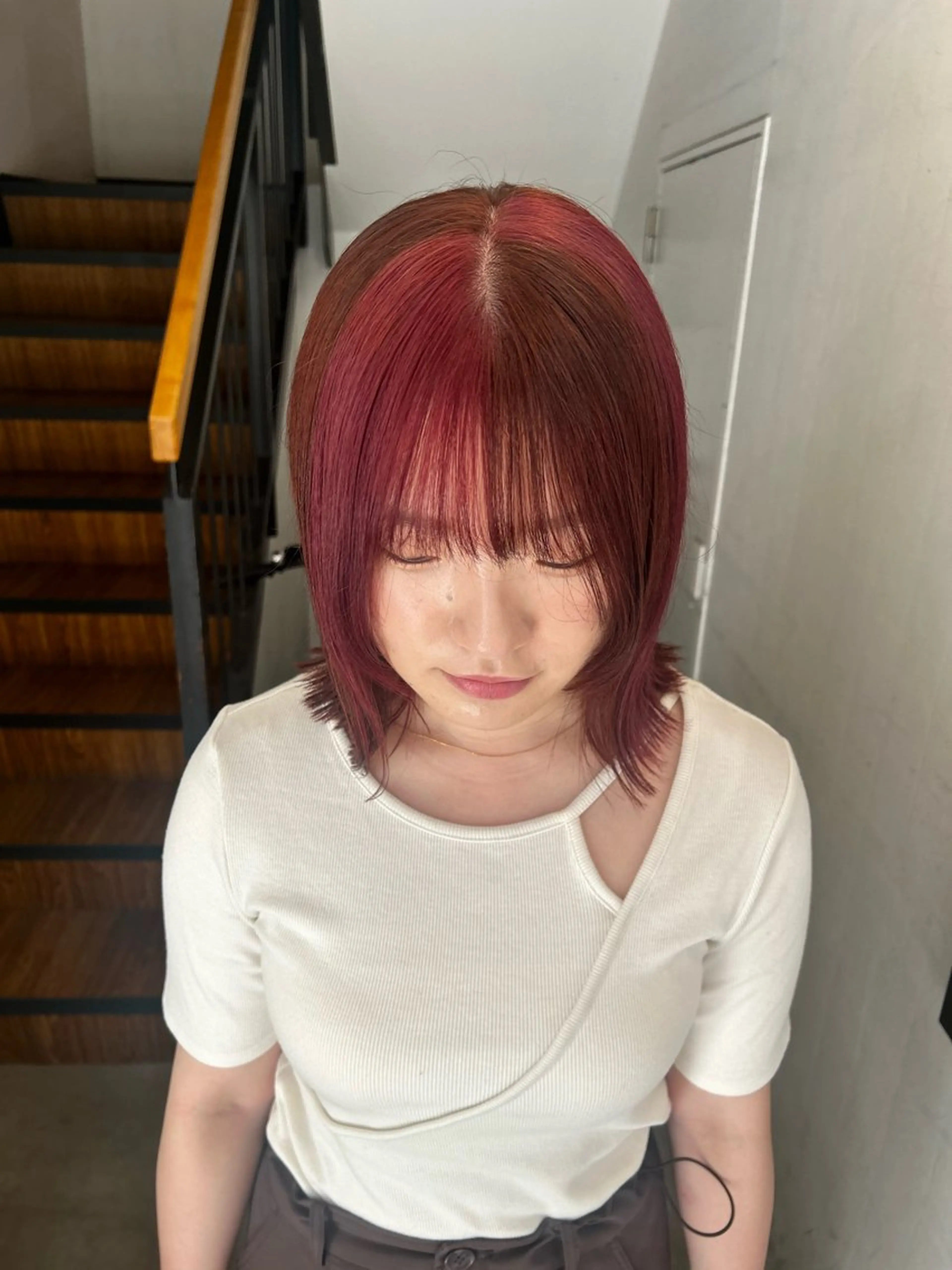 ミディアム カラー カット ヘアカラー トリートメント hen所属・心斎橋/レイヤー/ ブリーチ/モエのヘアスタイル