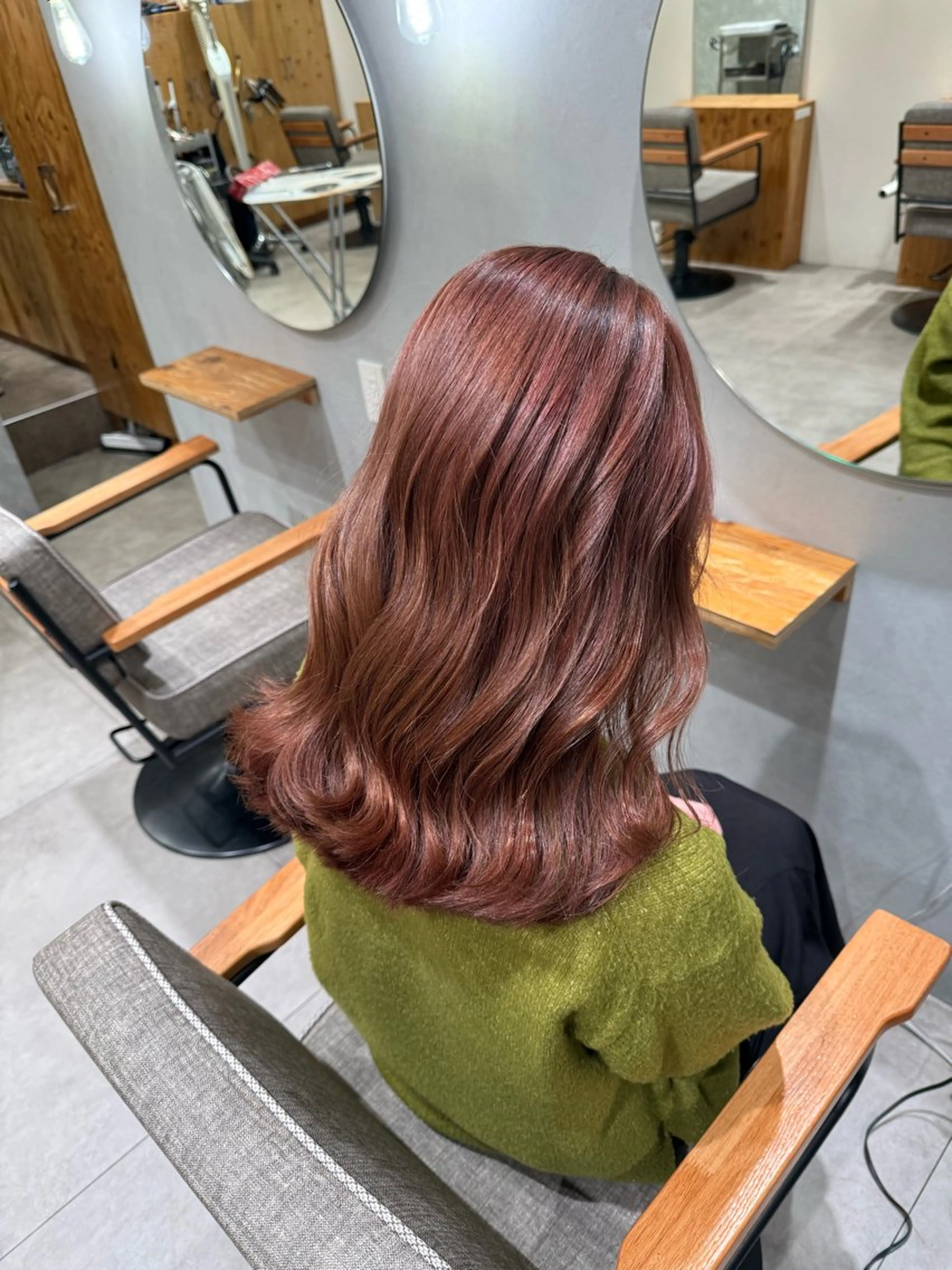 ミディアム ヘアカラー enn 天王寺所属・松平 拓巳のヘアスタイル