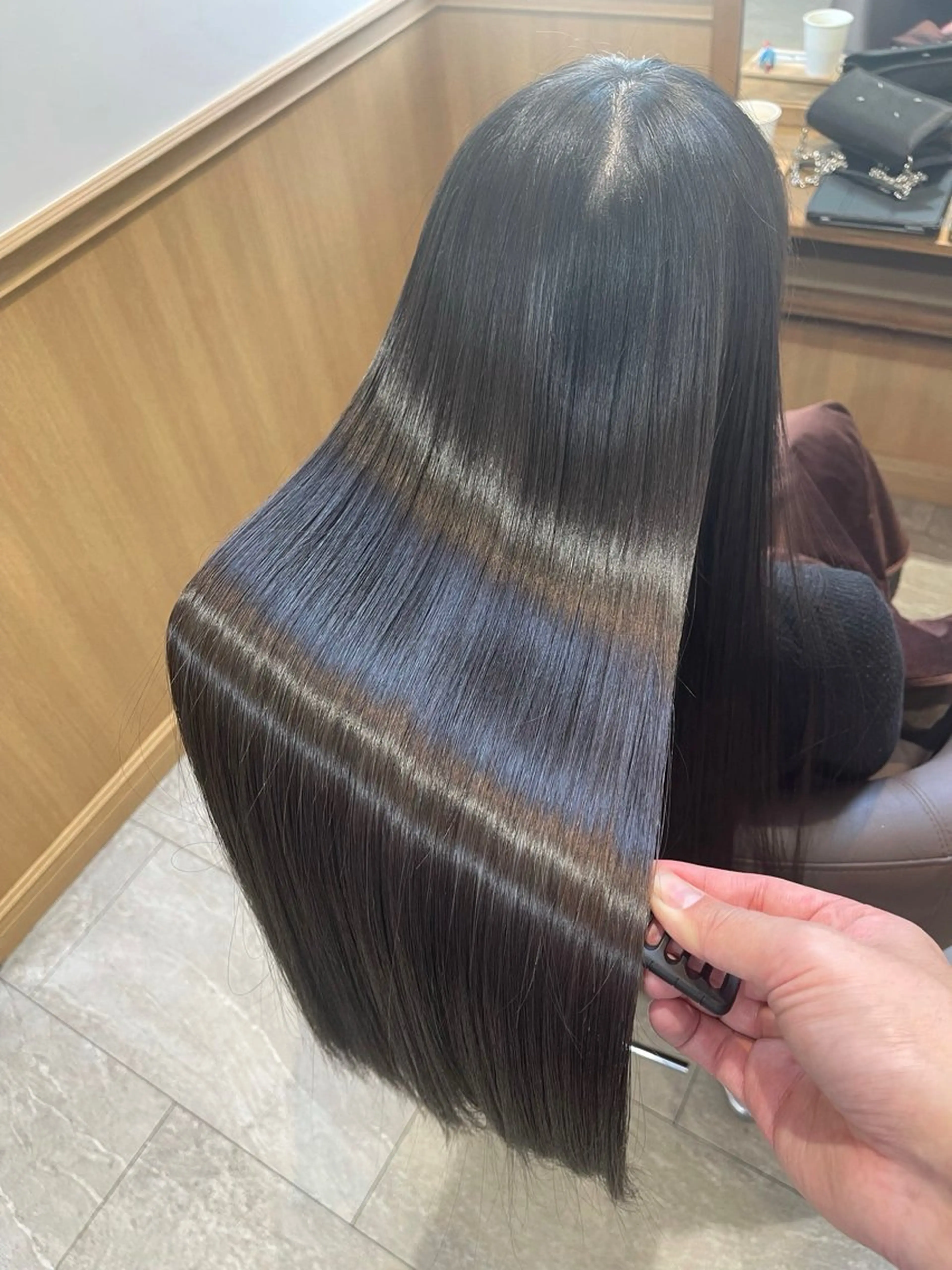 ロング 髪質改善 萱野 真奈のヘアスタイル