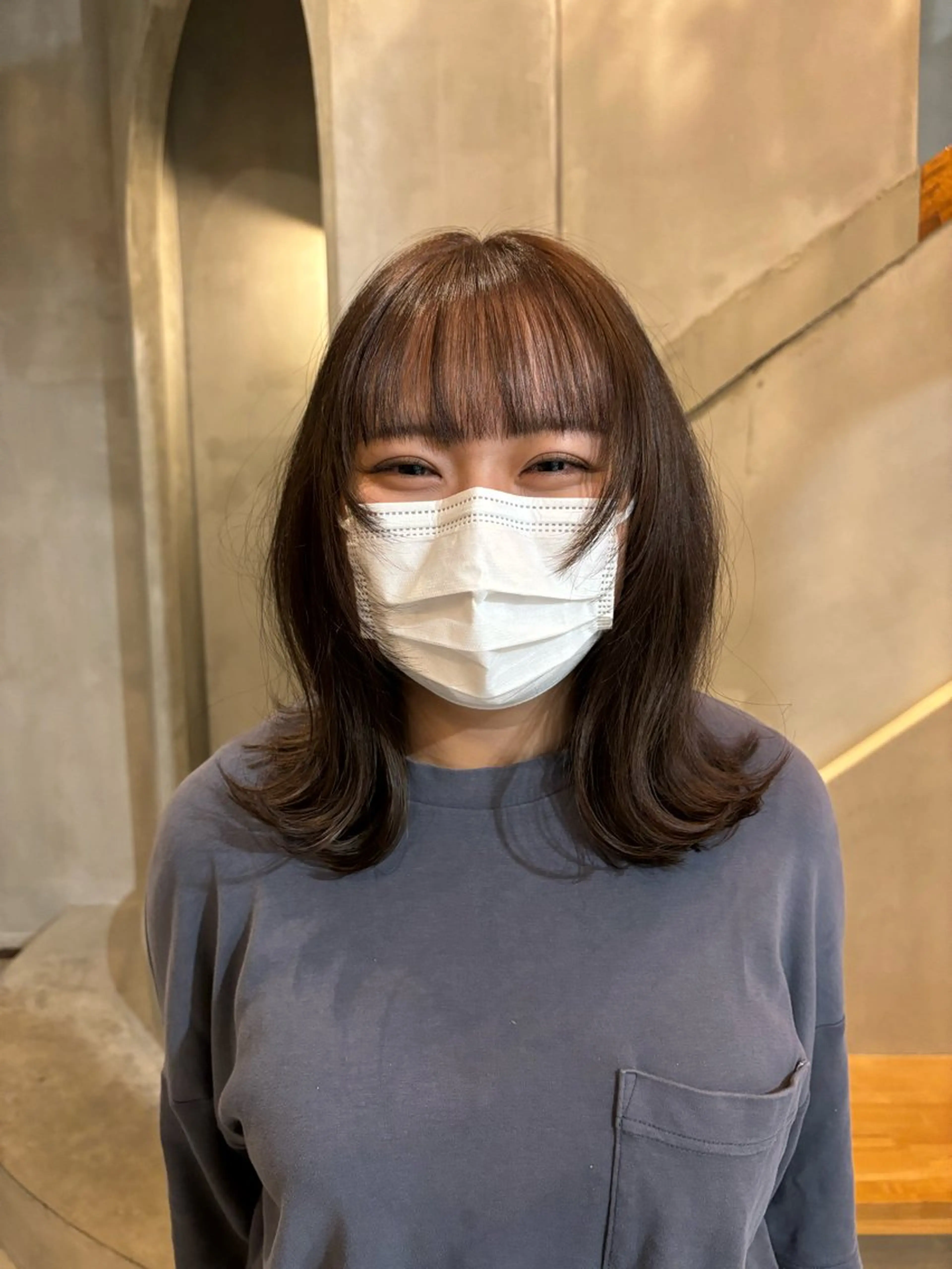 ミディアム カラー ブラウンカラー 小西 萌々香のヘアスタイル