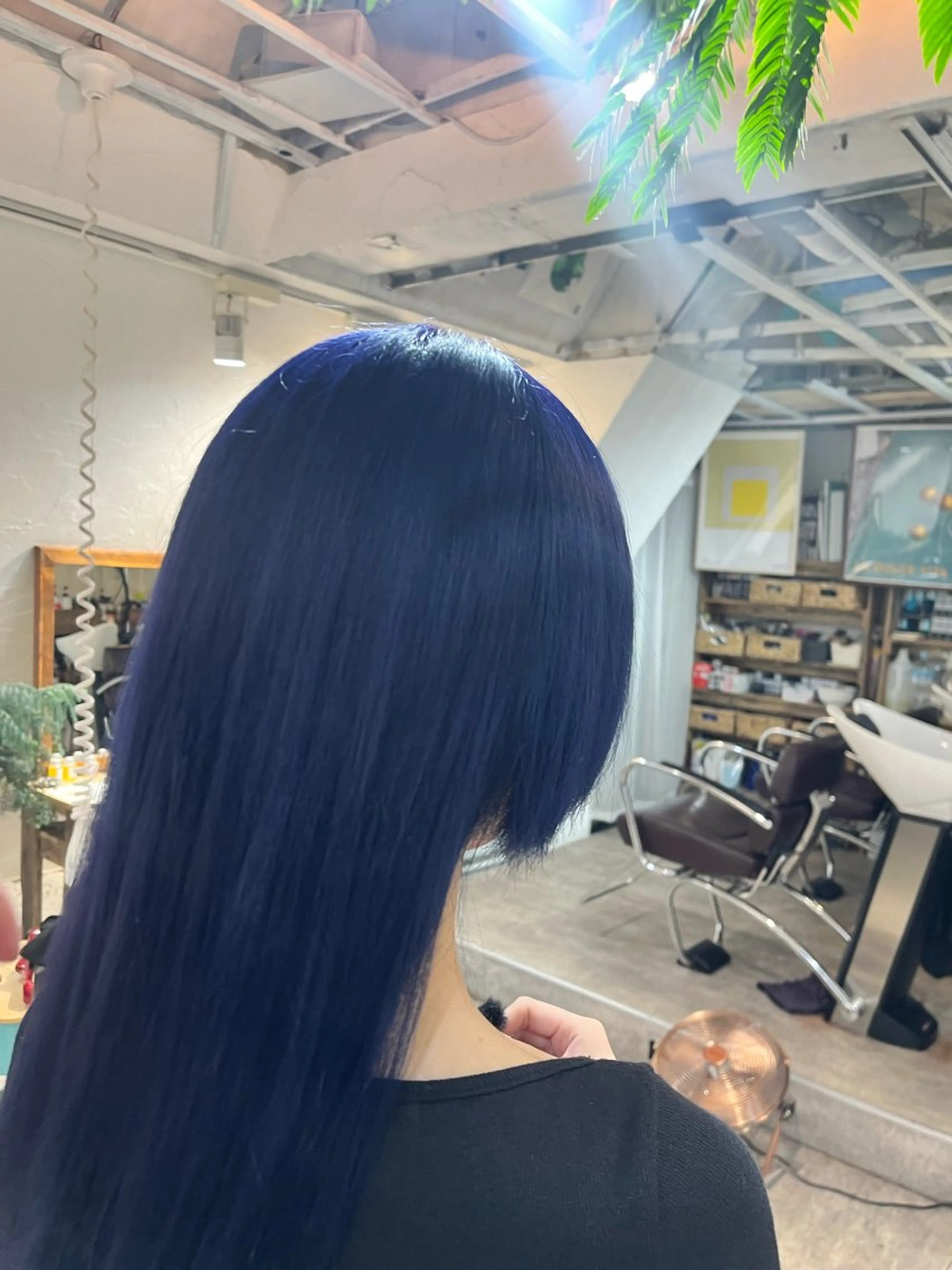 セミロング 新宿デザインカット 👶RENAのヘアスタイル