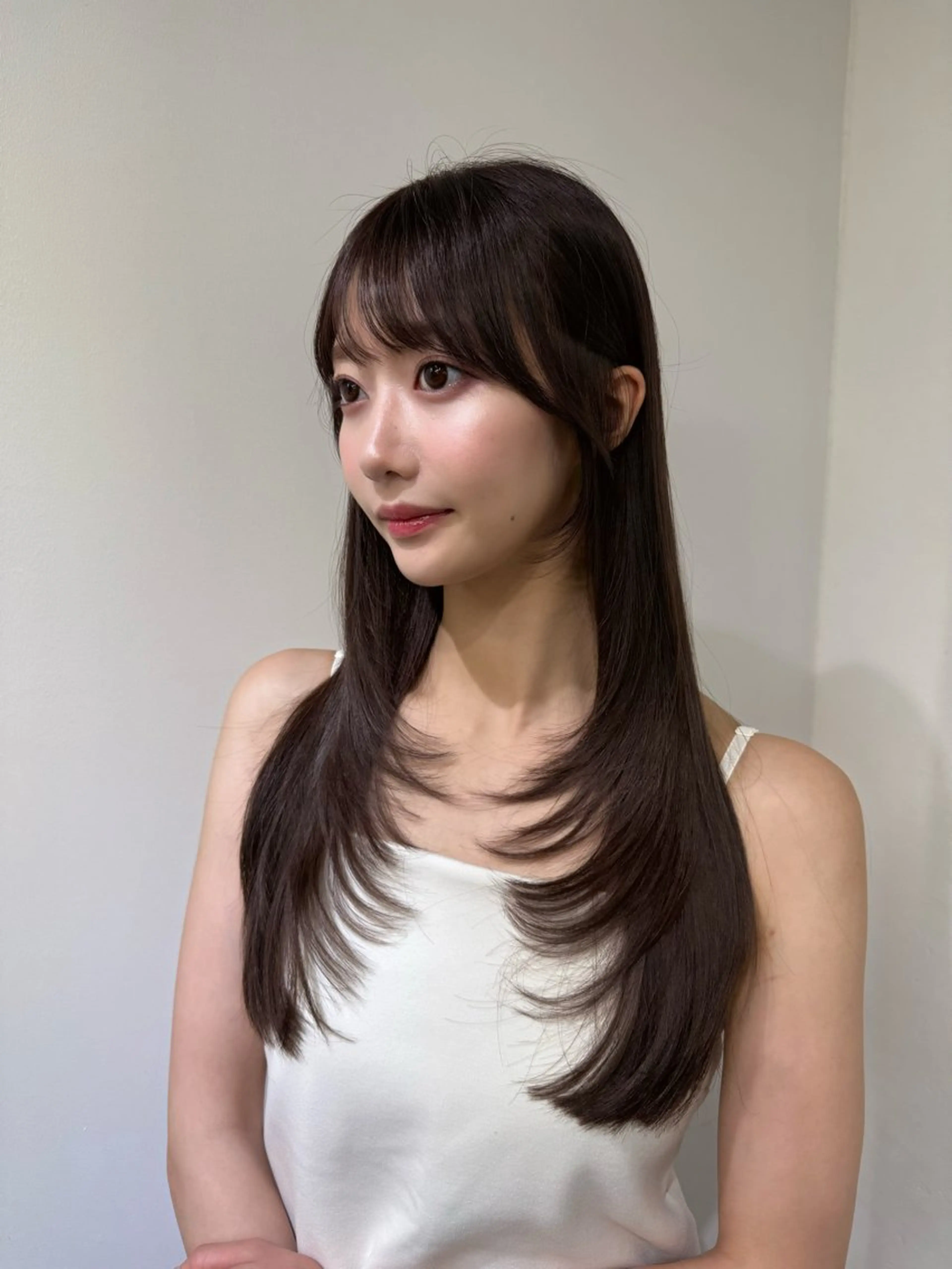 ロング カラー カット ヘアカラー トリートメント レイヤー 顔周り グレージュ/添田晃基のヘアスタイル