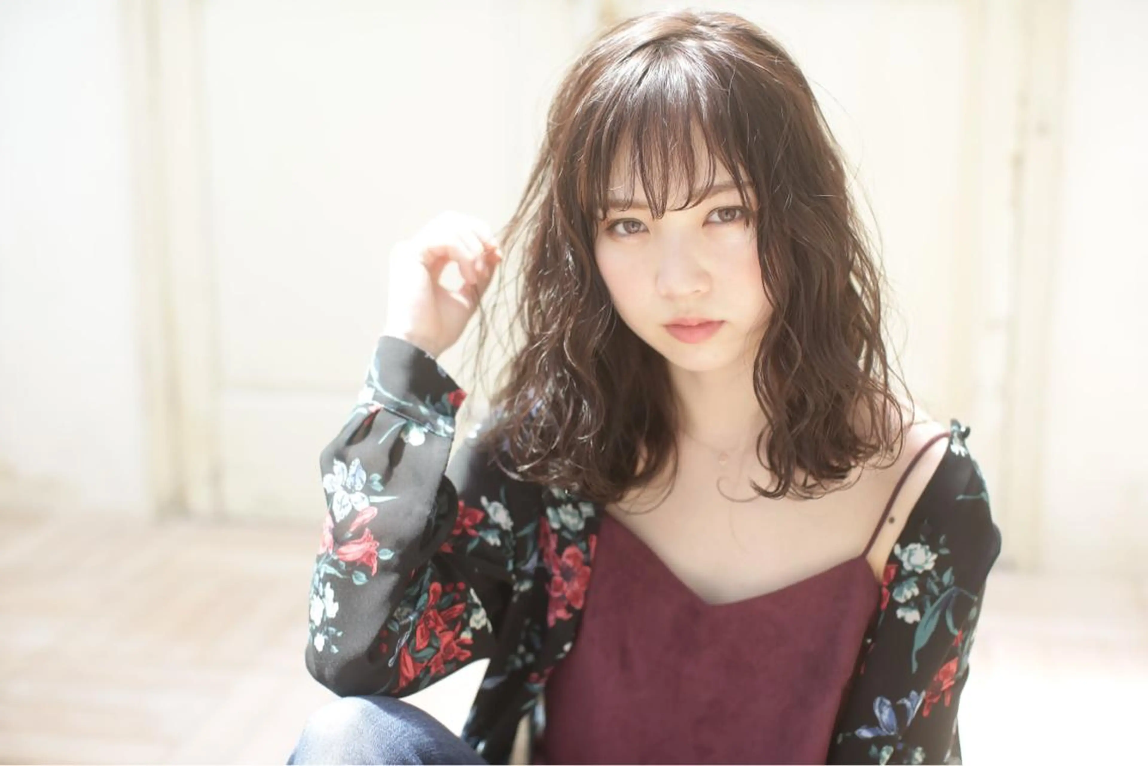 ミディアム カラー パーマ ブラウンカラー シースルーバング 村岡 夏美のその他イメージ