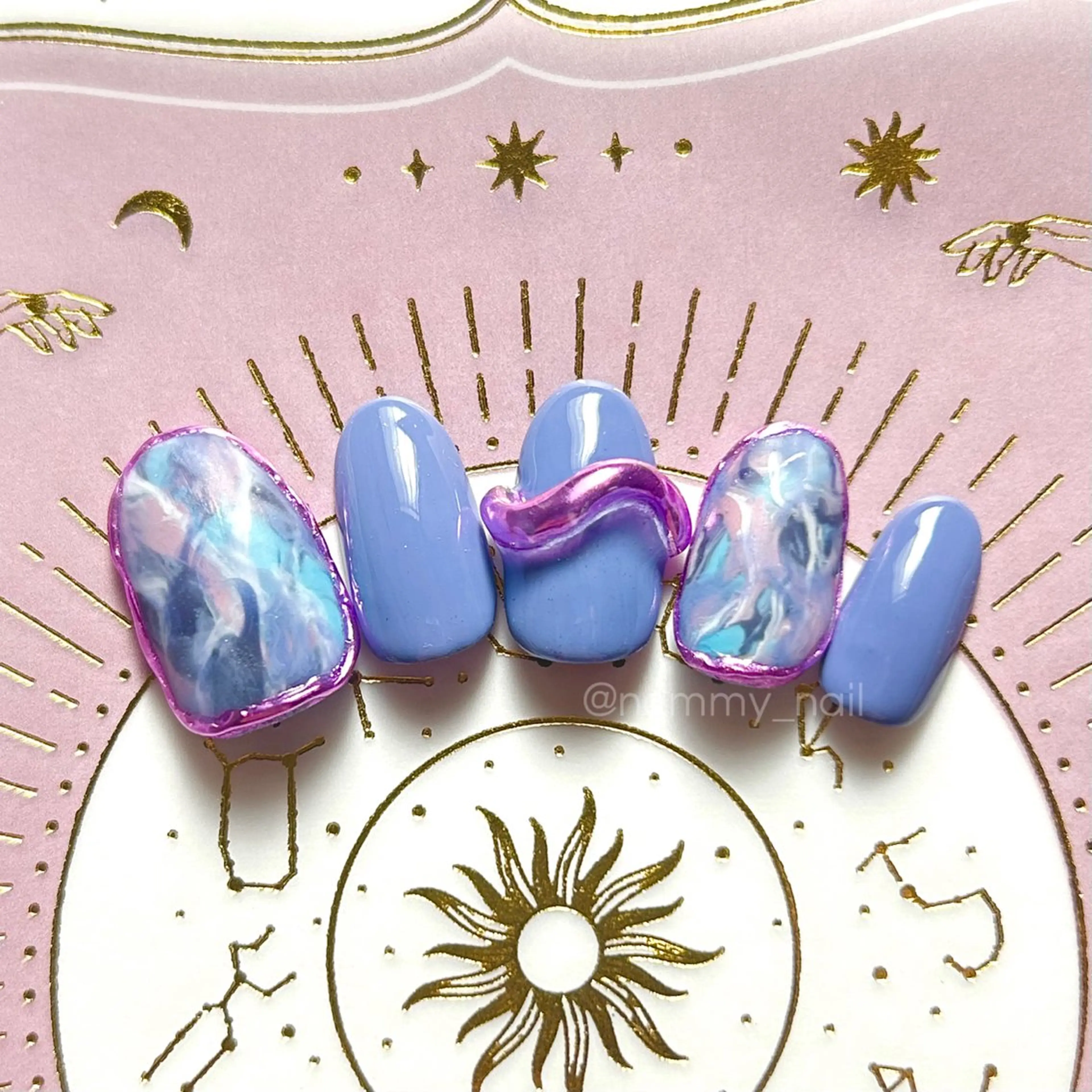 ネイル 大理石ネイル(マーブル) ニュアンスネイル パープル ハンドネイル Nemmy nail salon所属・Nemmy MAYUのネイルデザイン