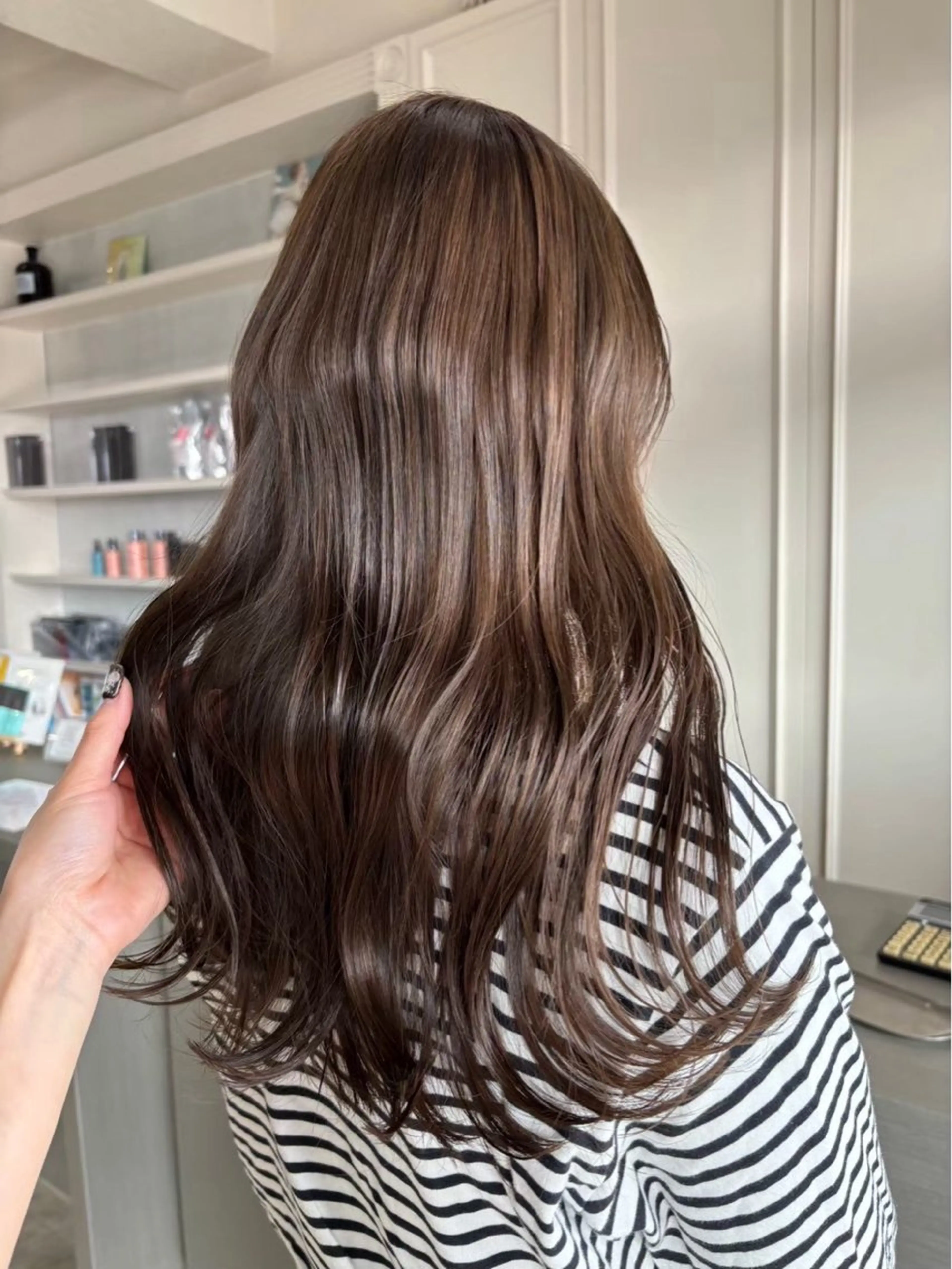 ロング カラー ブラウンカラー 透明感カラー SEPT.所属・キラ/ ブリーチモデル募集中のヘアスタイル