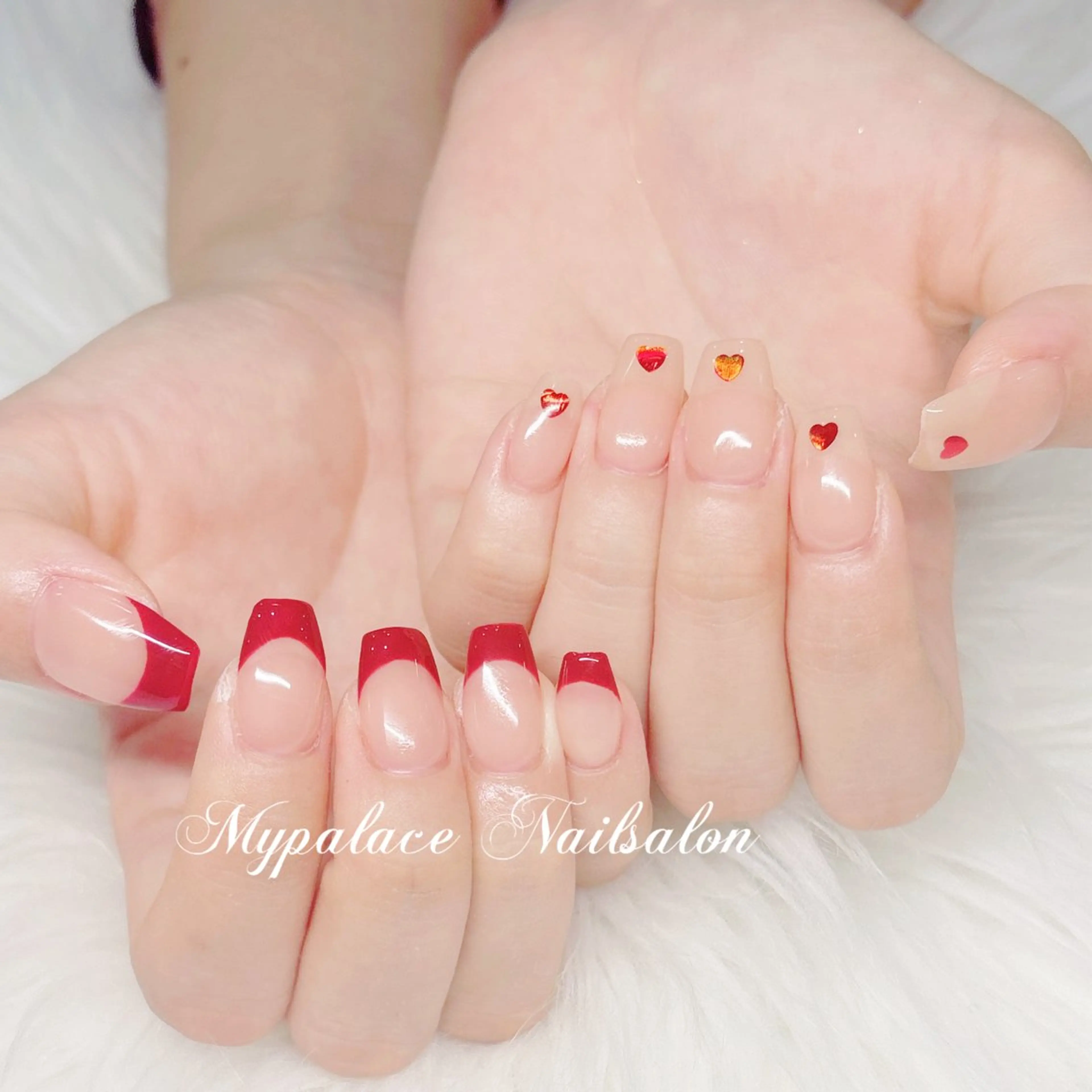 ネイル フレンチネイル ハート 赤色 シンプルネイル ハンドネイル Yuis Nailスカルプ専門のネイルデザイン