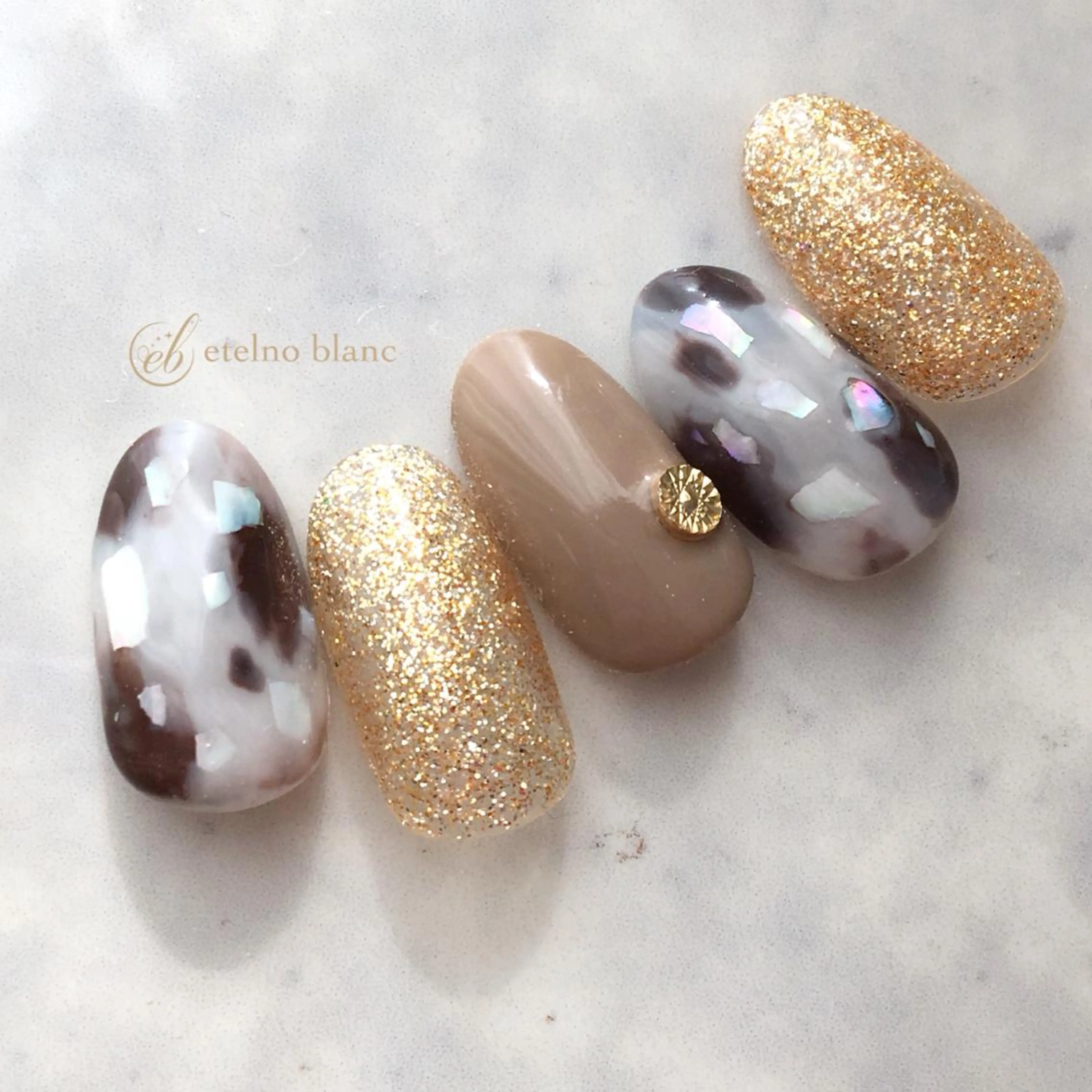ネイル etelno blanc中目黒のネイルデザイン
