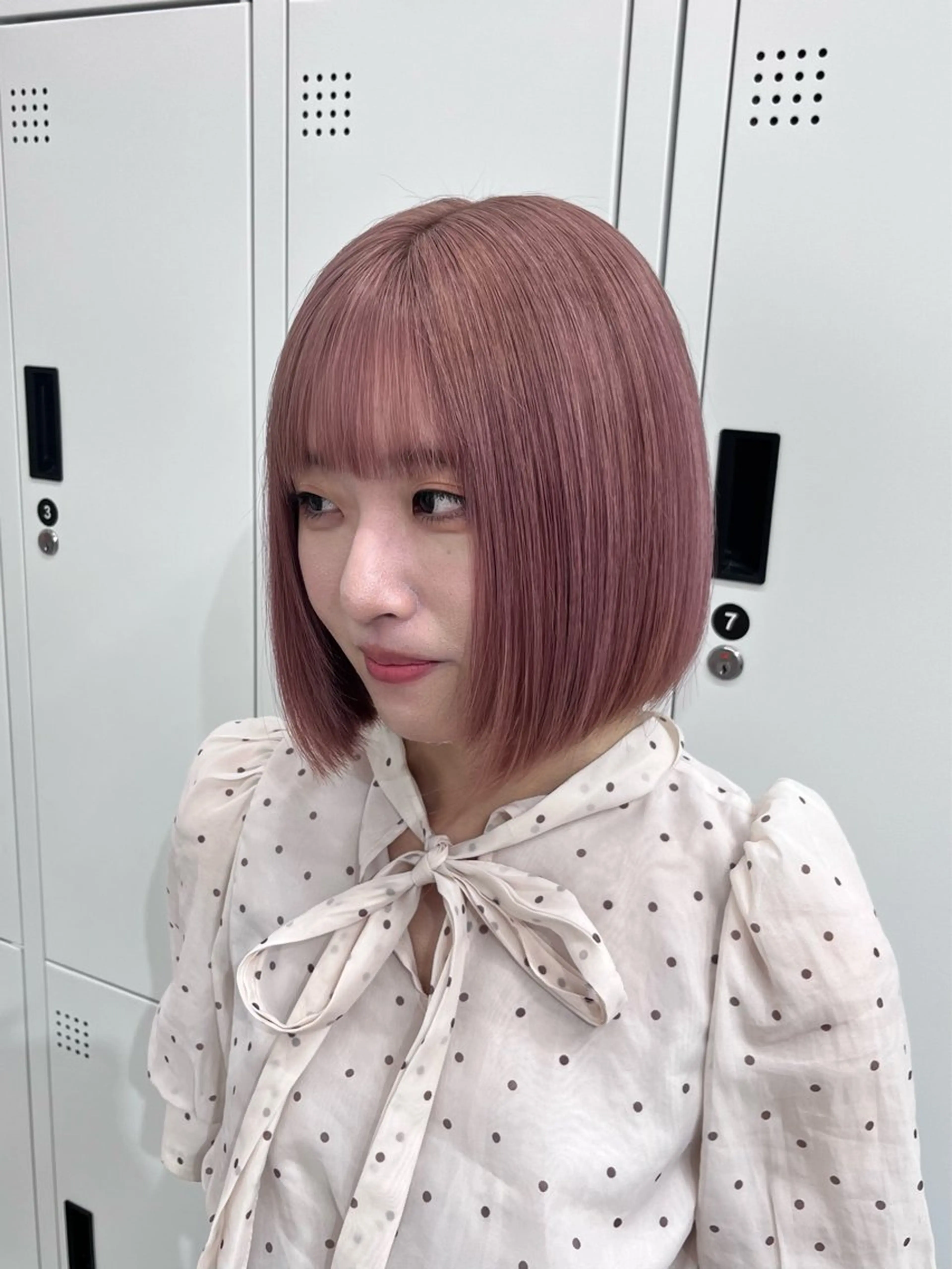 ショート カラー ヘアアレンジ カット ヘアカラー ヘアセット 🎀韓国ヘア🎀 𝐬𝐚𝐫𝐚🎀のヘアスタイル