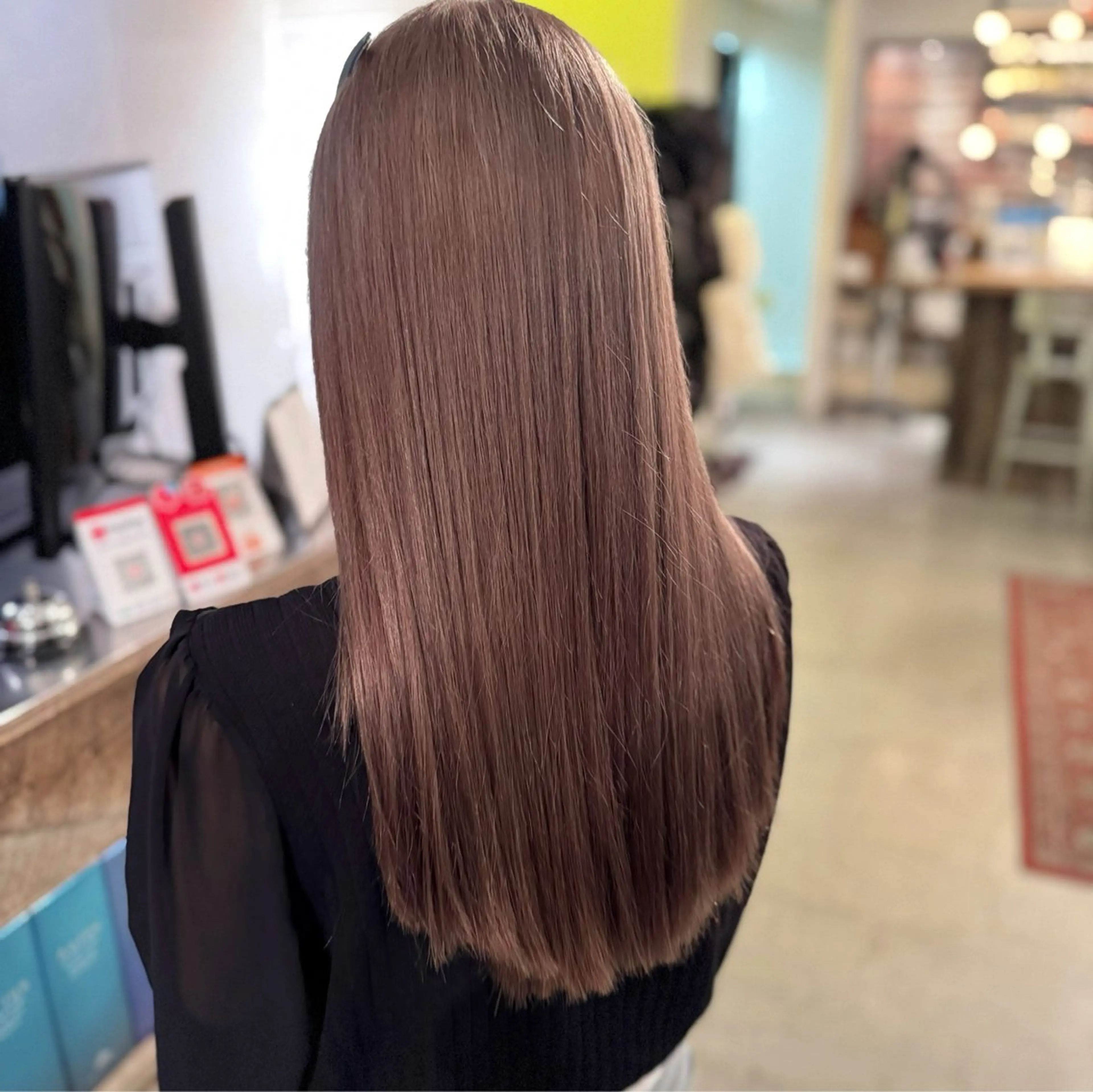 ショート カラー Velvet on the beach所属・🩶大人かわいい 透明感カラーあむ🩶のヘアスタイル