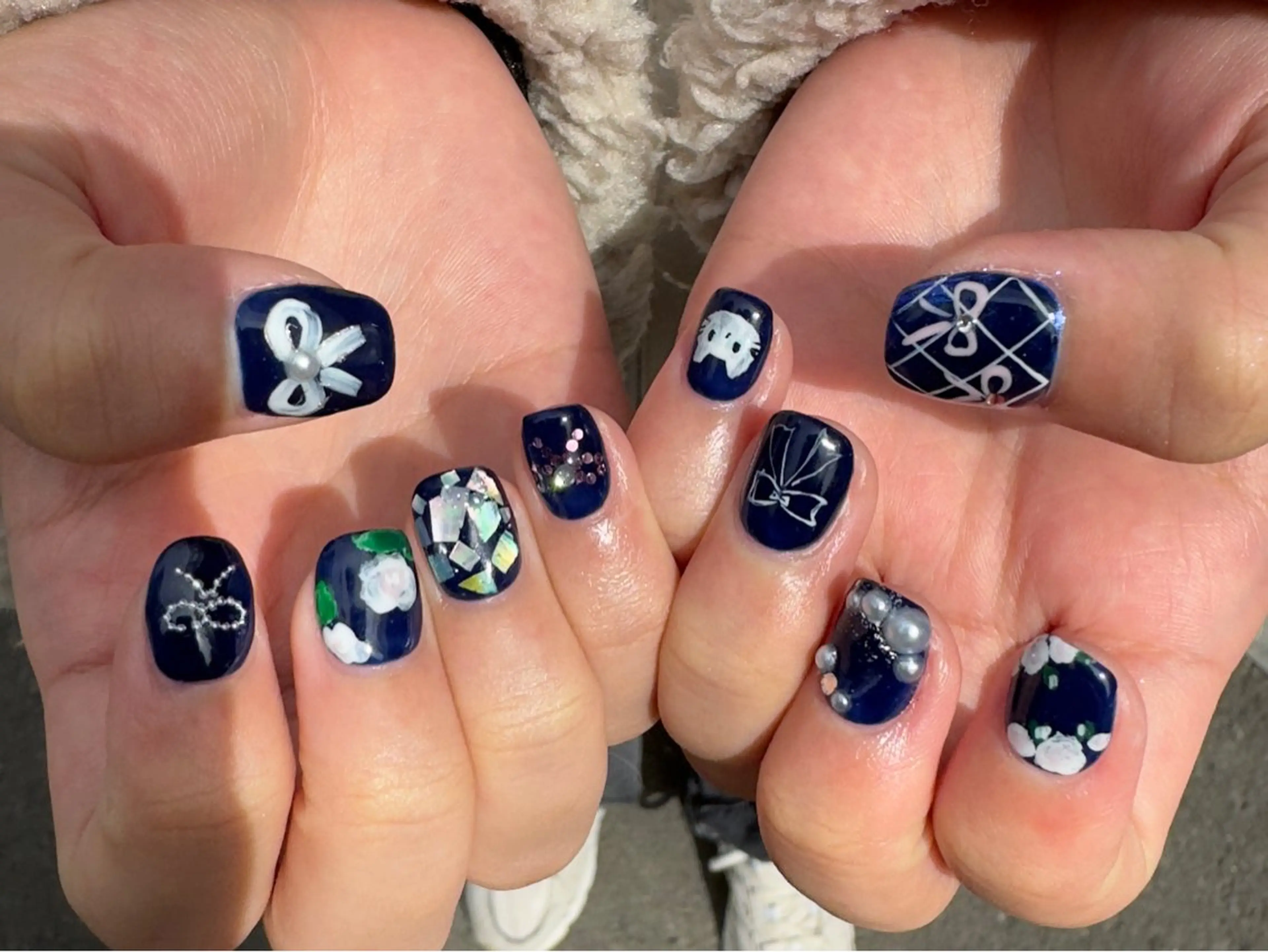 ネイル アートネイル 卒業式 韓国ネイル マグネットネイル ミラーネイル MH_ Nailのネイルデザイン