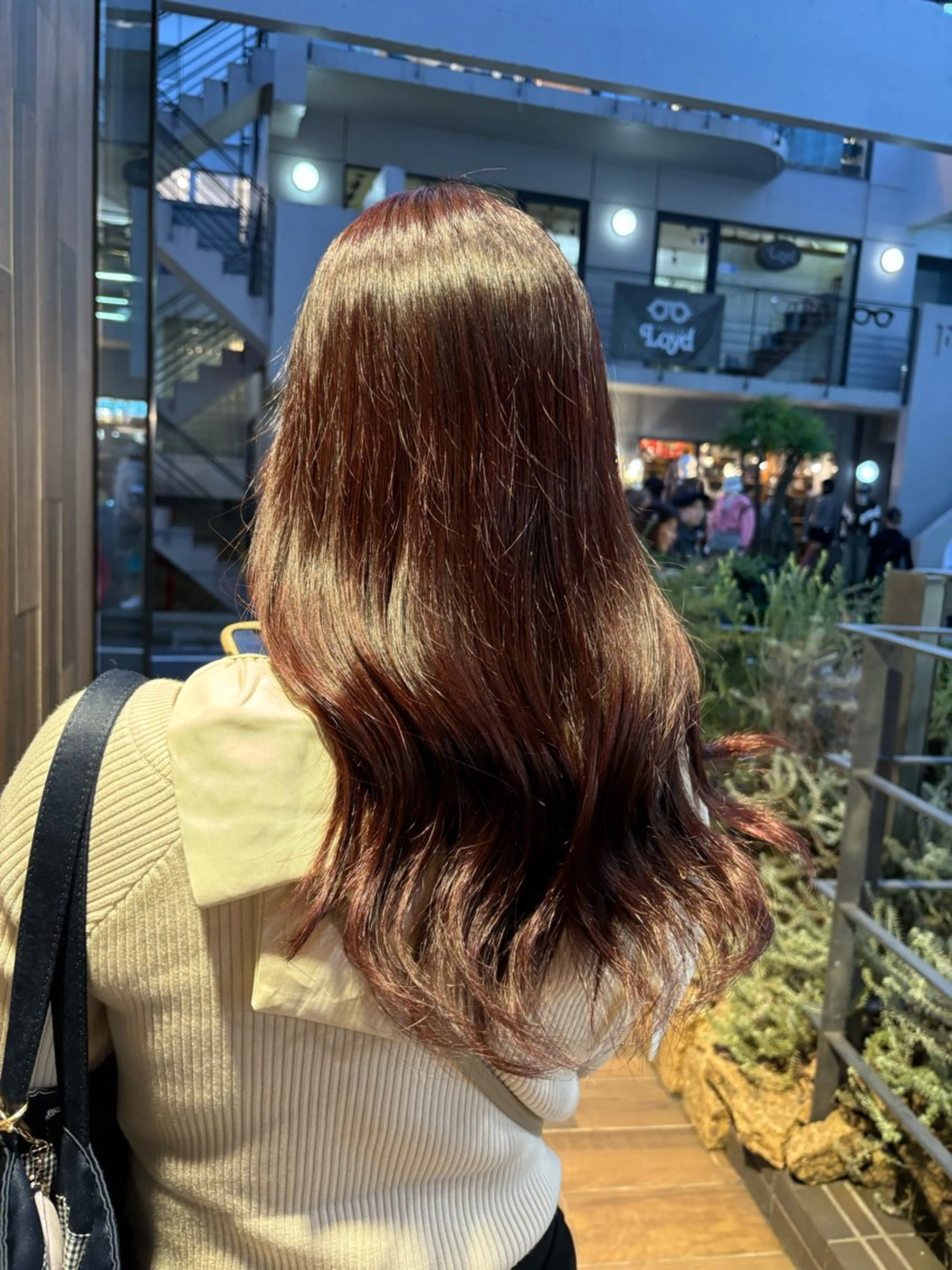 ロング カラー ブリーチ ブラウンカラー ブリーチなしカラー ピンクカラー ピンクブラウン ヘアカラー トリートメント 巻ける縮毛矯正🌸 勝倉　麗のヘアスタイル