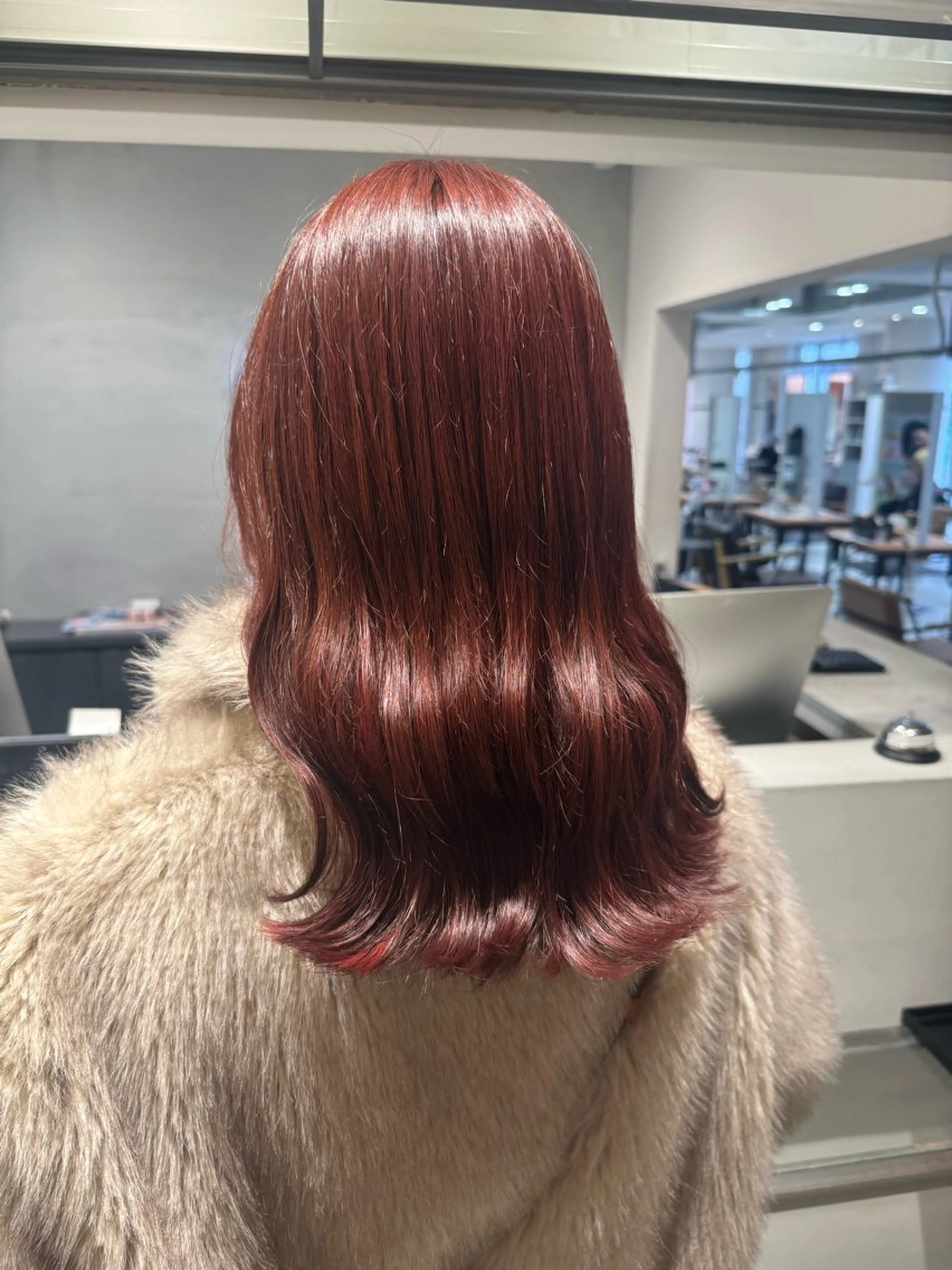 イチオシ✨🍒赤系カラーにしたい人必見🍒ワンカラー➕トリートメントの写真