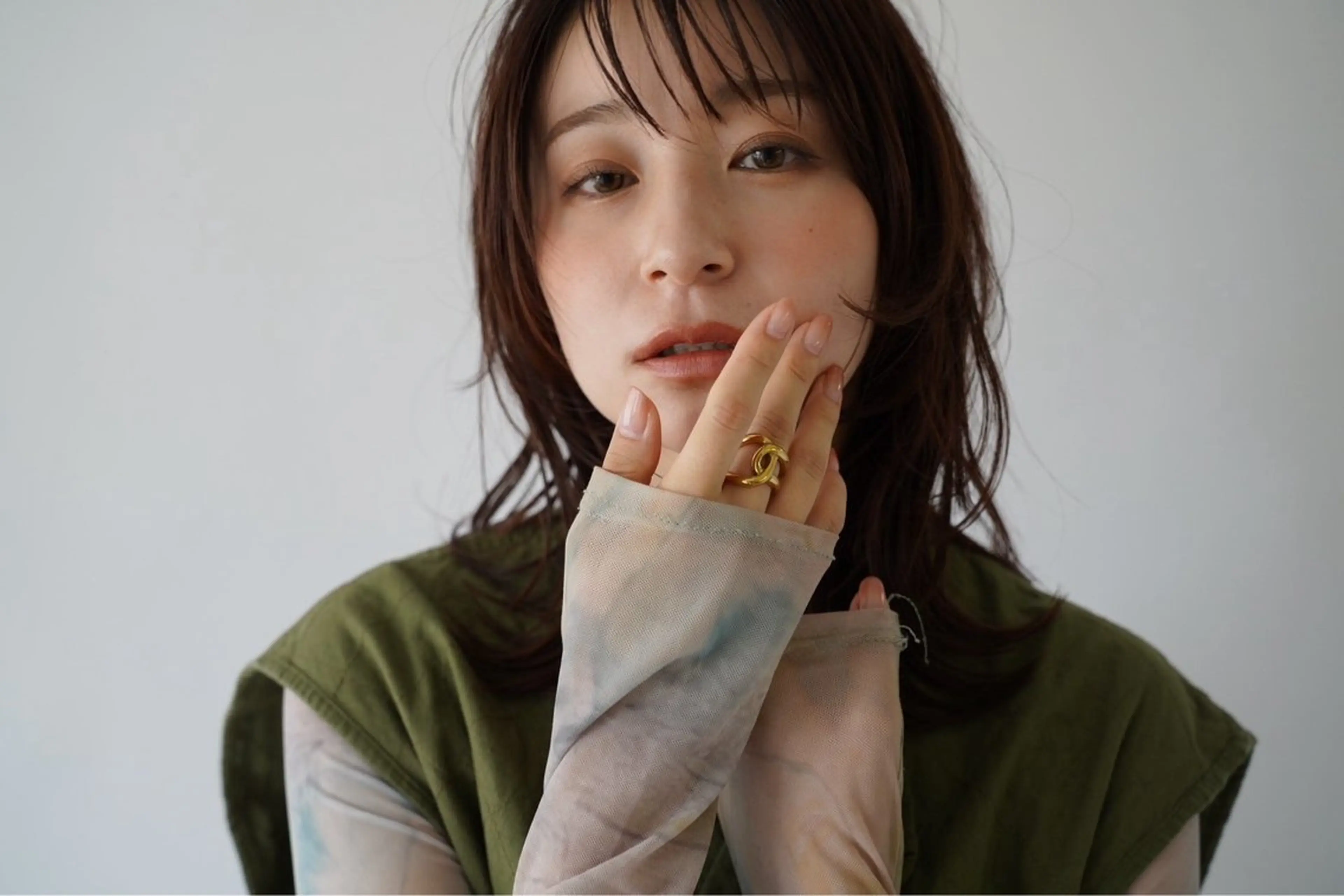 ミディアム ｺｺﾛ⌇ ﾎﾞﾌﾞとﾊｲﾄ-ﾝのヘアスタイル