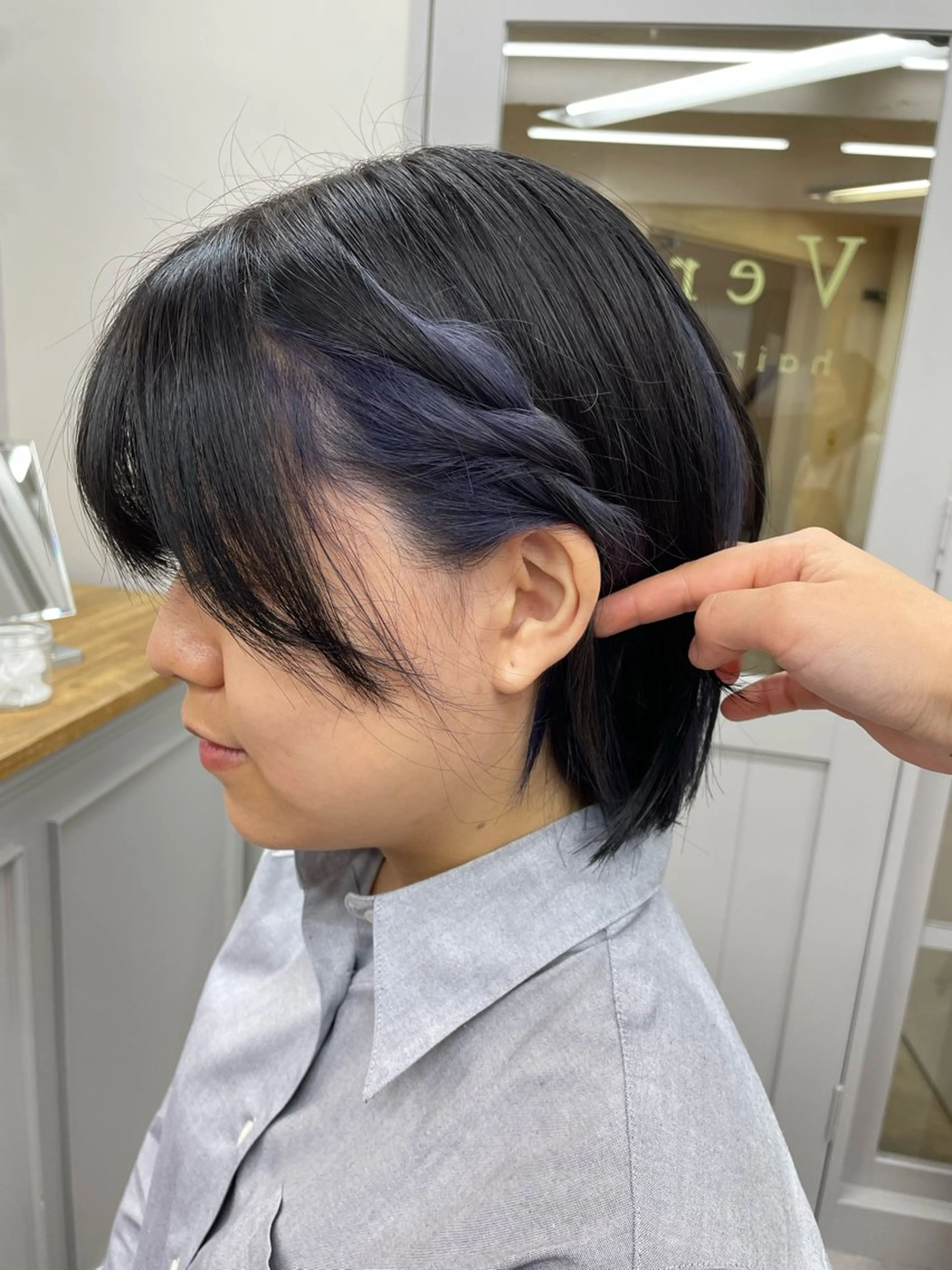ミディアム カラー ヘアカラー 🌸柔らかハイトーン 🧃Shionのヘアスタイル