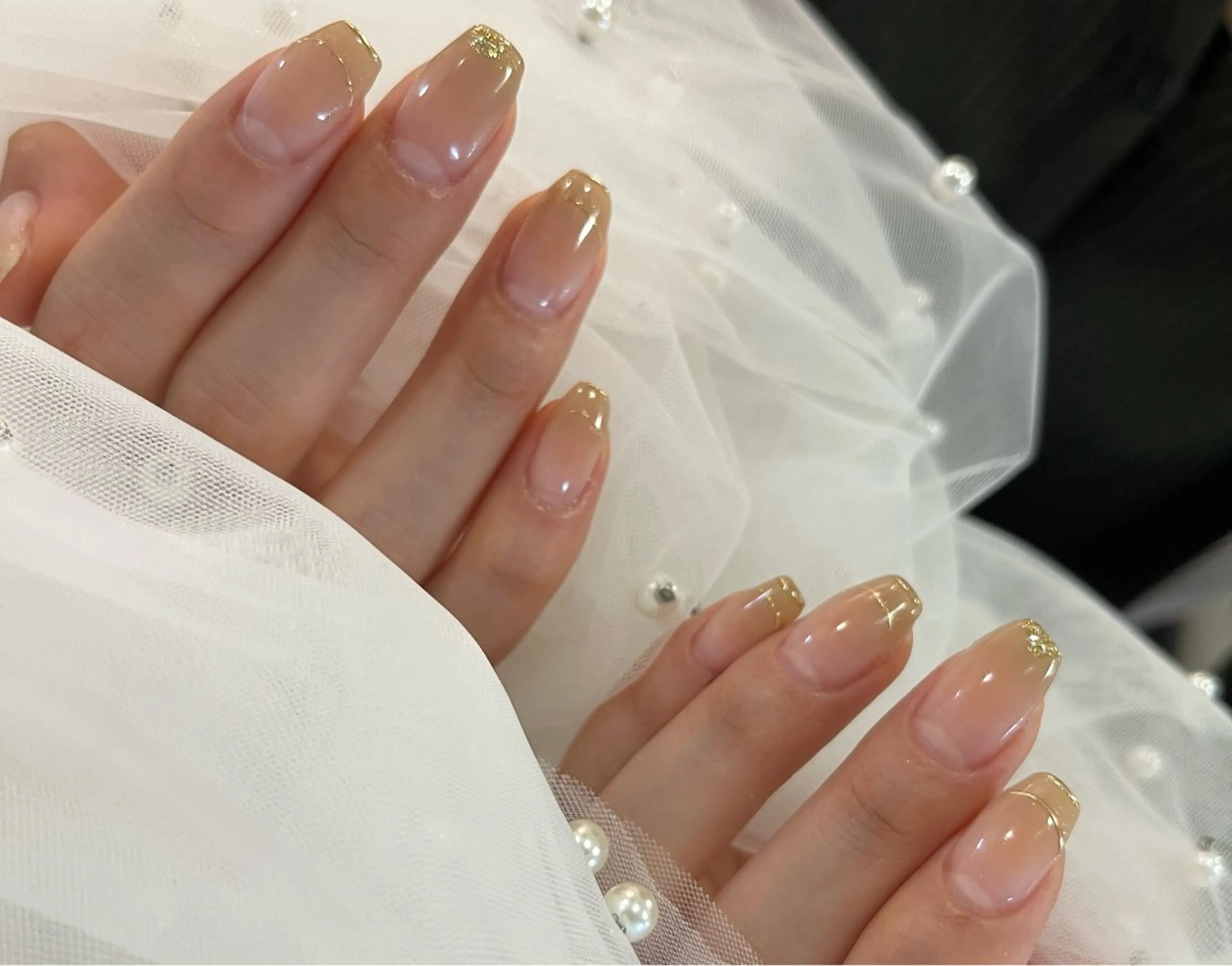 ミディアム ハンドネイル NAIL SALON FLOR所属・キラキラネイル/ 韓国ネイルMAKIのネイルデザイン