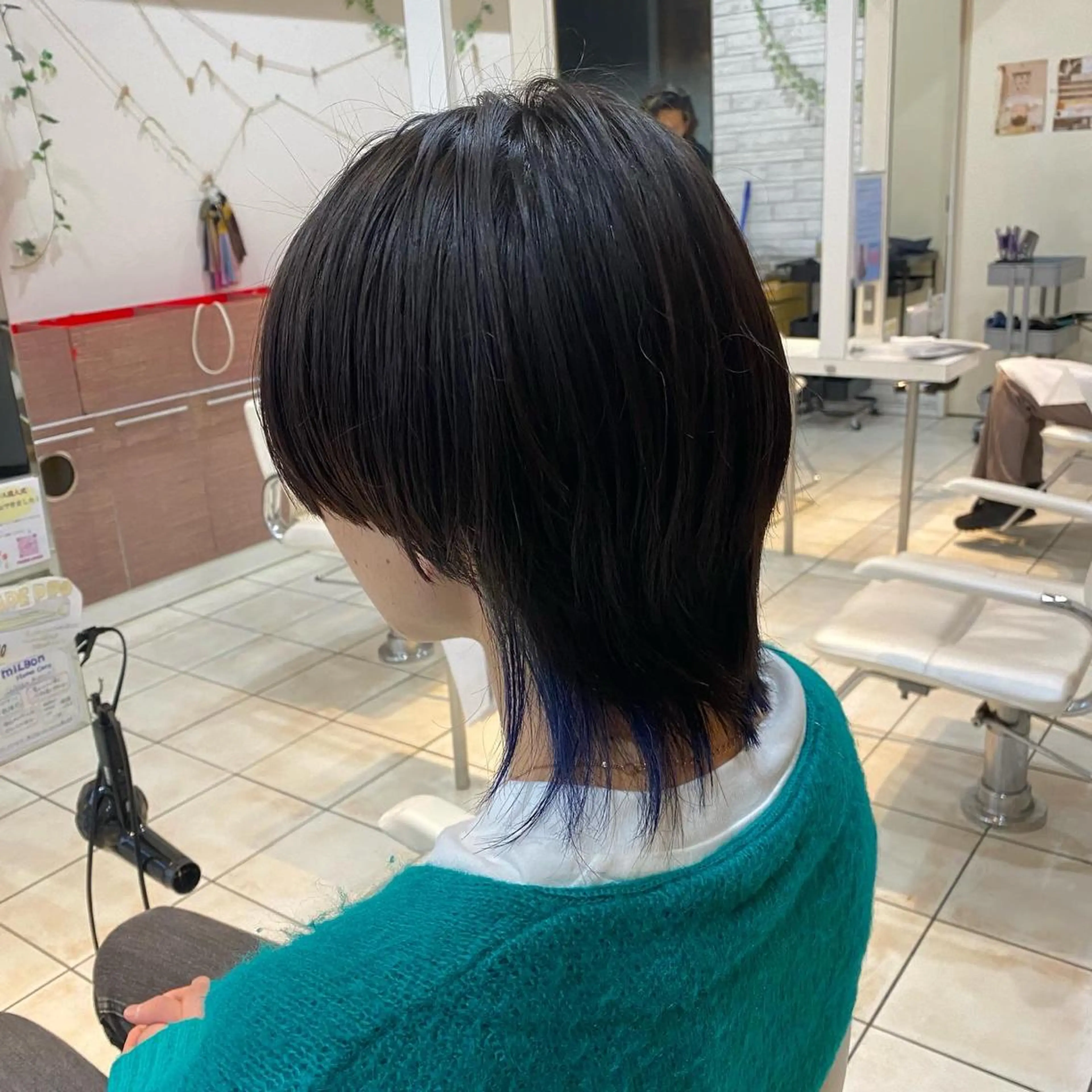 ミディアム カラー メンズ メンズインナーカラー インナーカラー ヘアカラー メンズパーマ/ メッシュ😎タクミのヘアスタイル