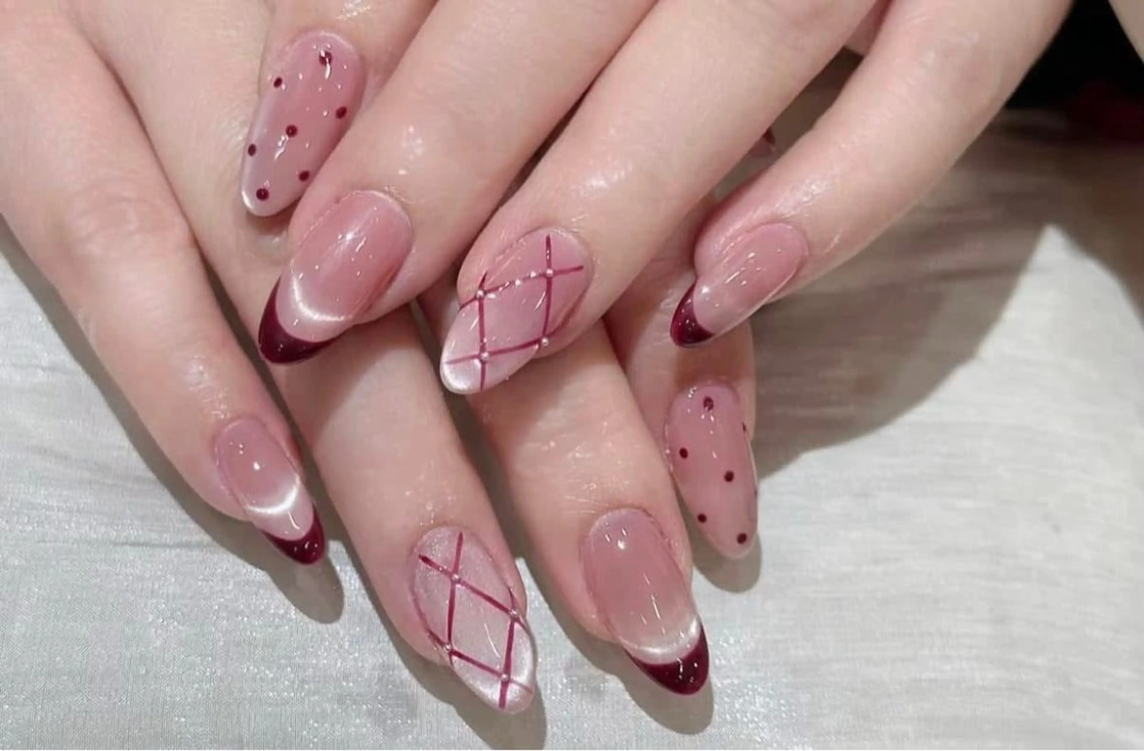 ネイル ハンドネイル HIN NAILのネイルデザイン