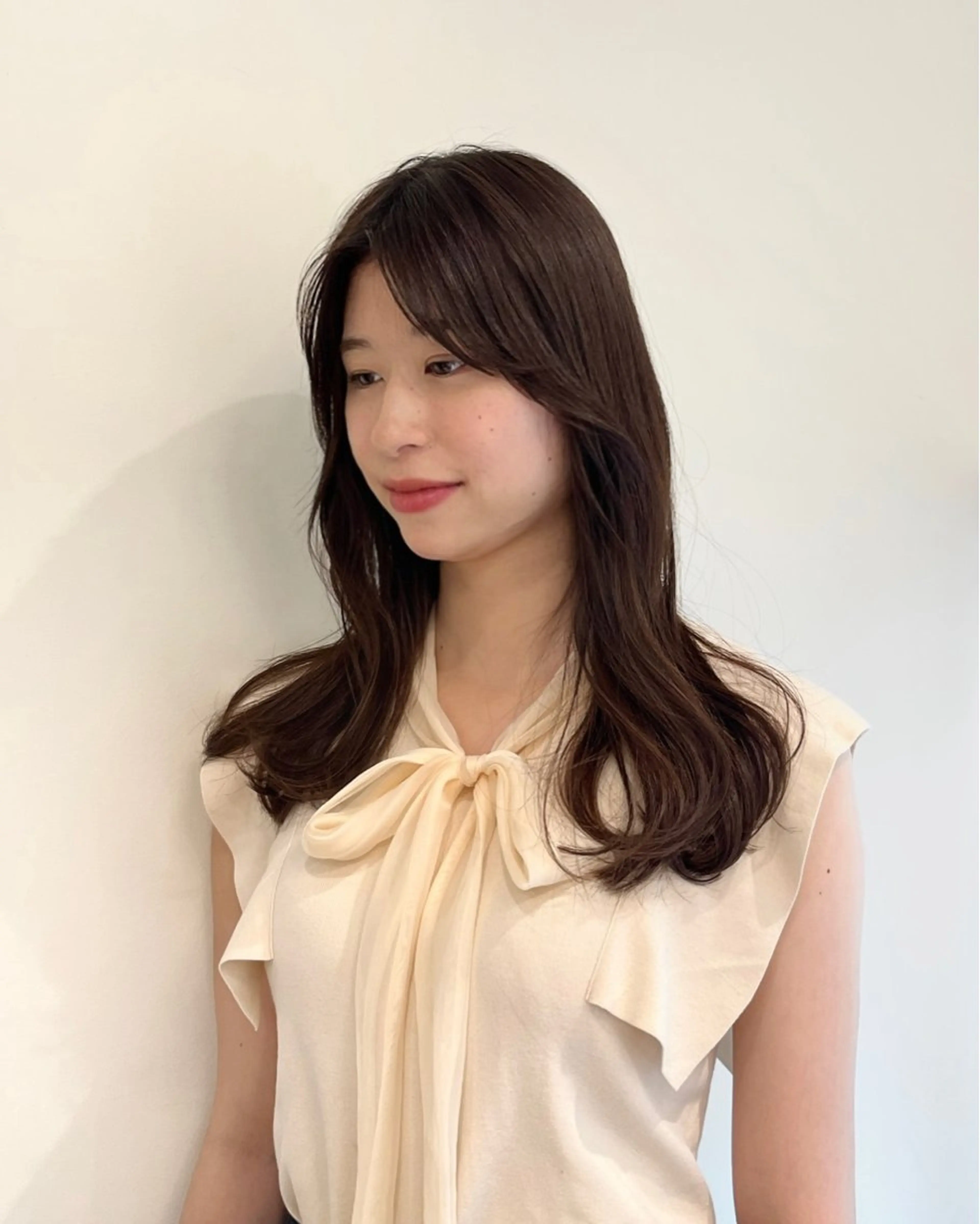 ミディアム ヘアカラー 川上 莉歩のヘアスタイル