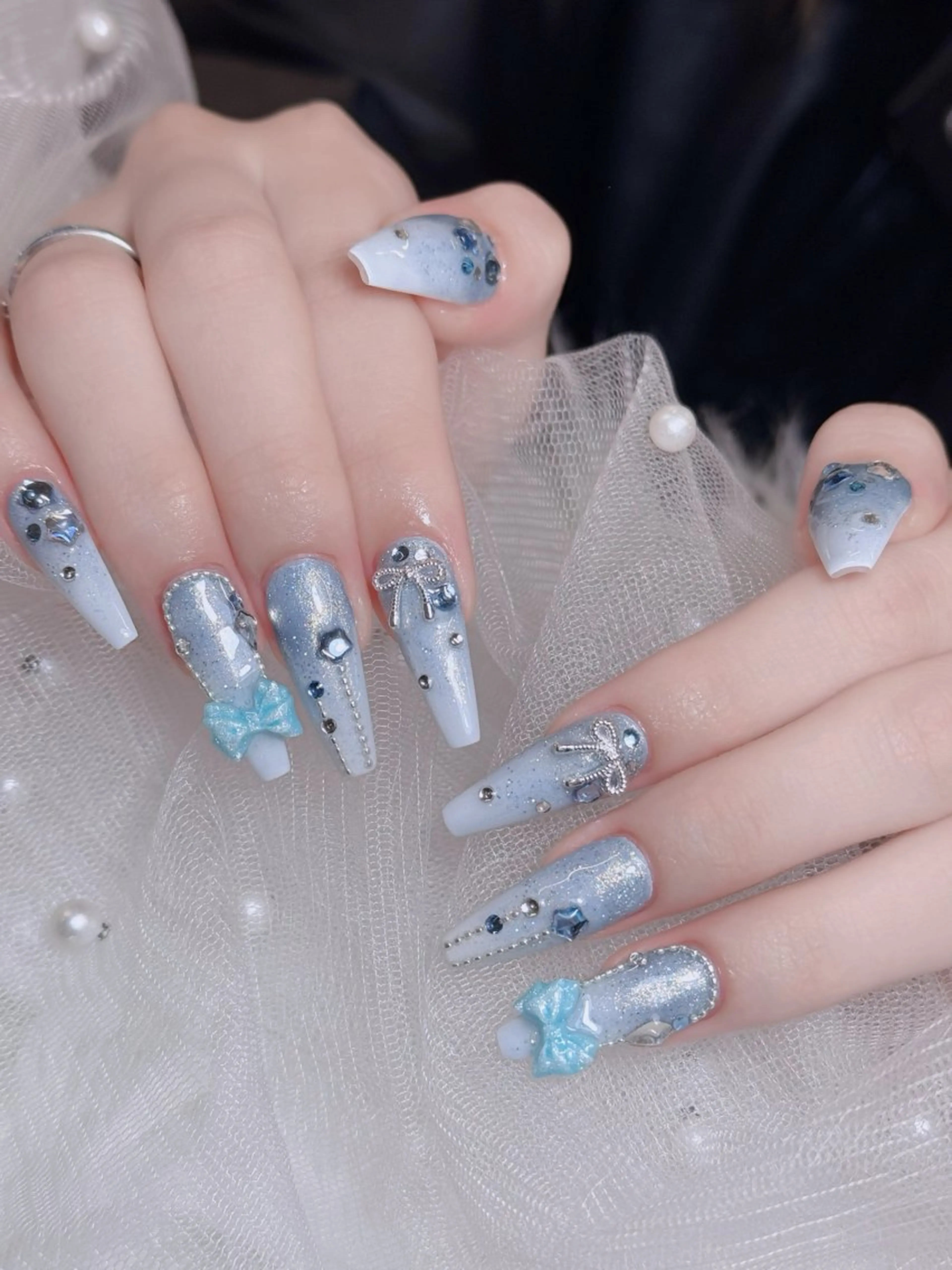 ネイル オーロラネイル チークネイル フットネイル フレンチネイル ハロウィン ハンドネイル Lumi Nail 新大久保3‘のネイルデザイン