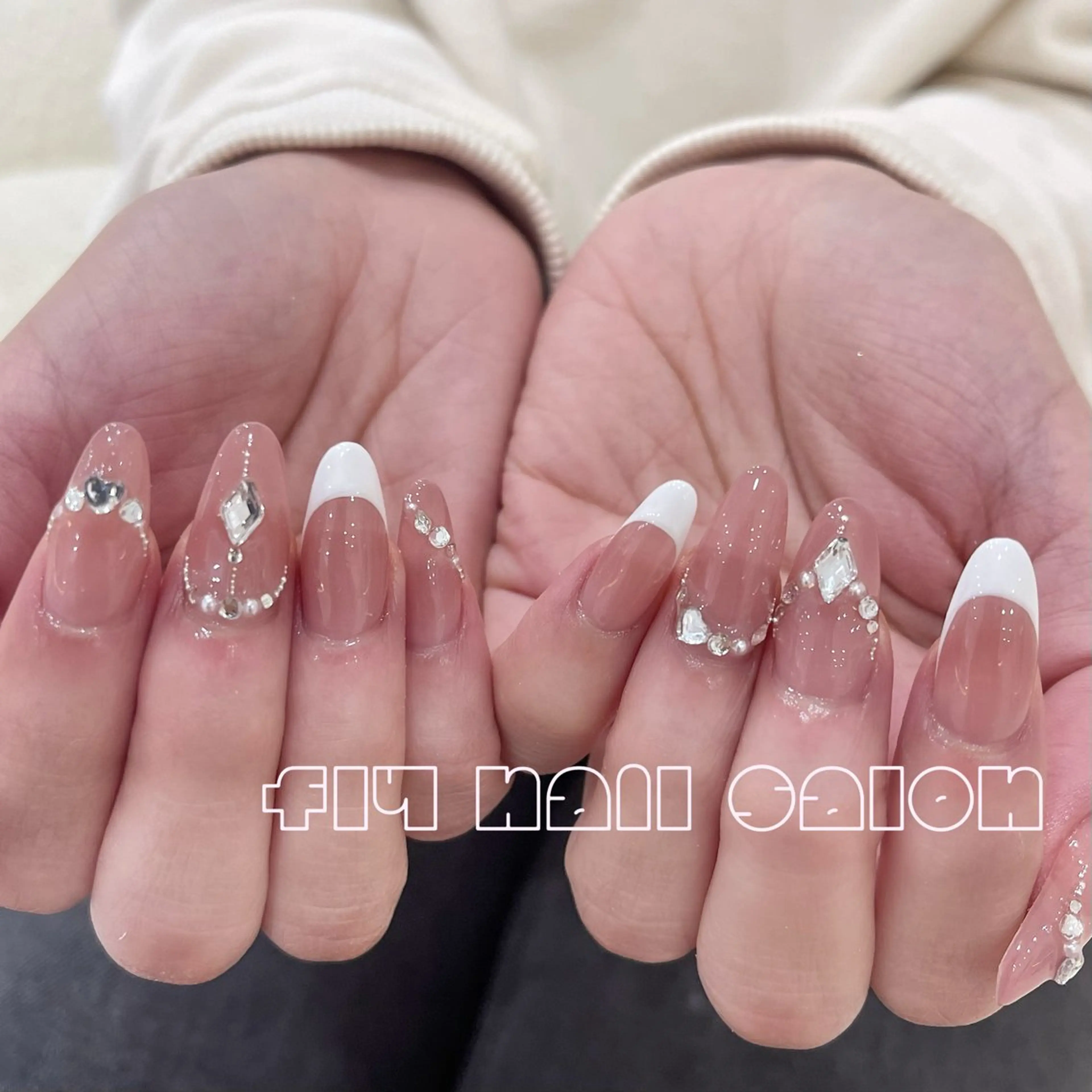 ネイル FLY NAIL&Eyelash Salon 梅田店所属・YUKI FUKUMARUのマツエク・マツパデザイン