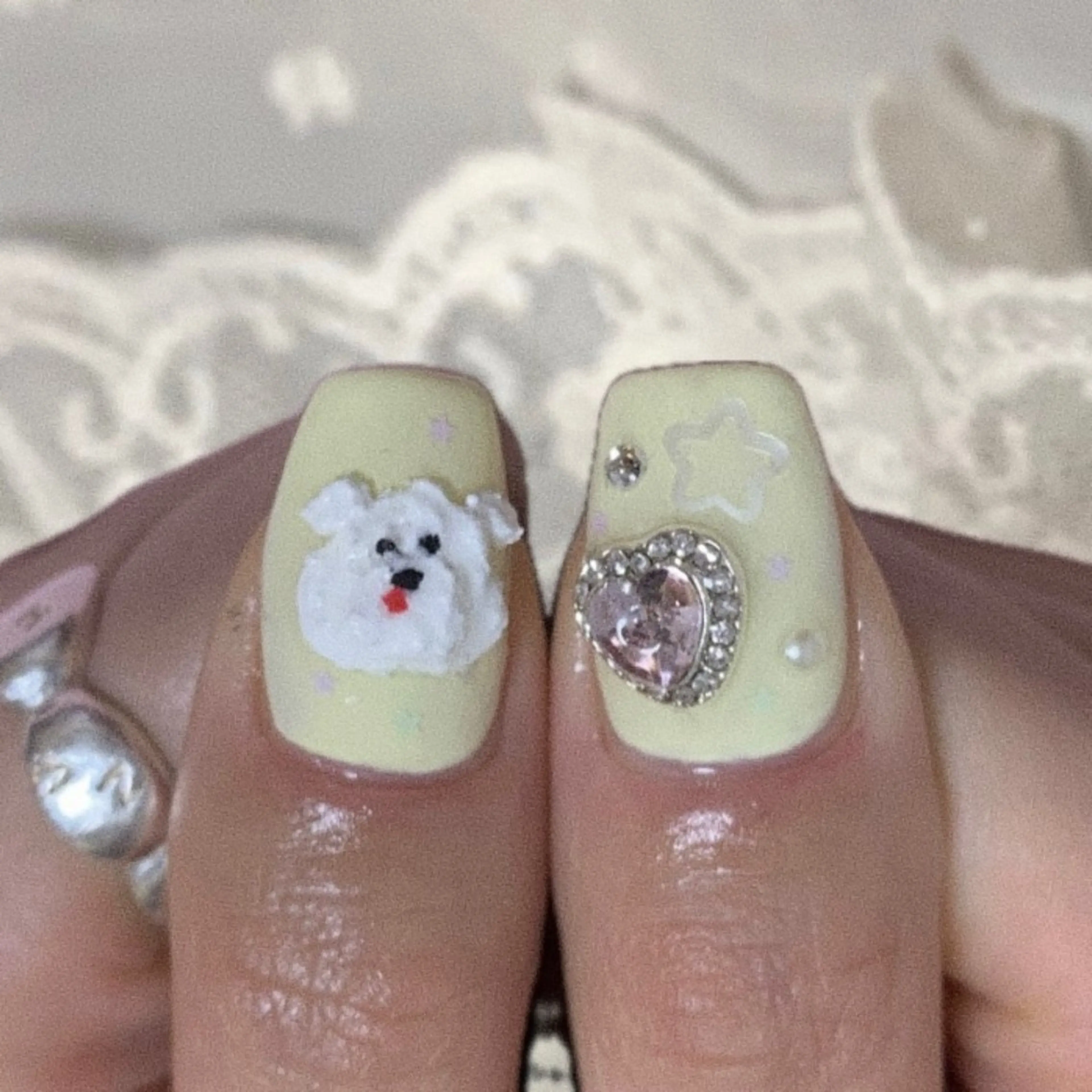 ネイル ハンドネイル share salon RURU所属・⭐︎ hiyoriのネイルデザイン