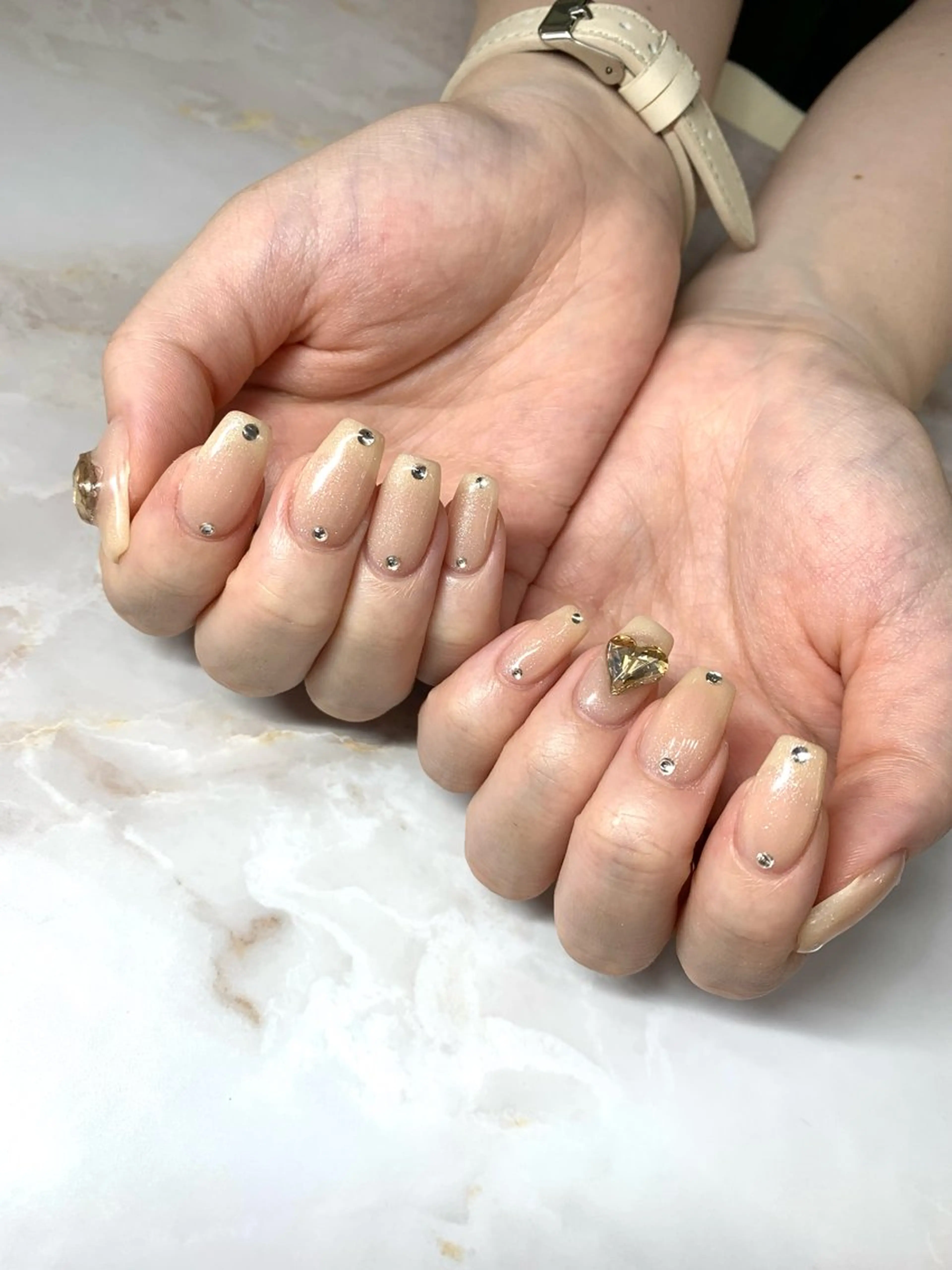 ネイル B3  ネイルシェアサロン所属・Haru Nailのネイルデザイン