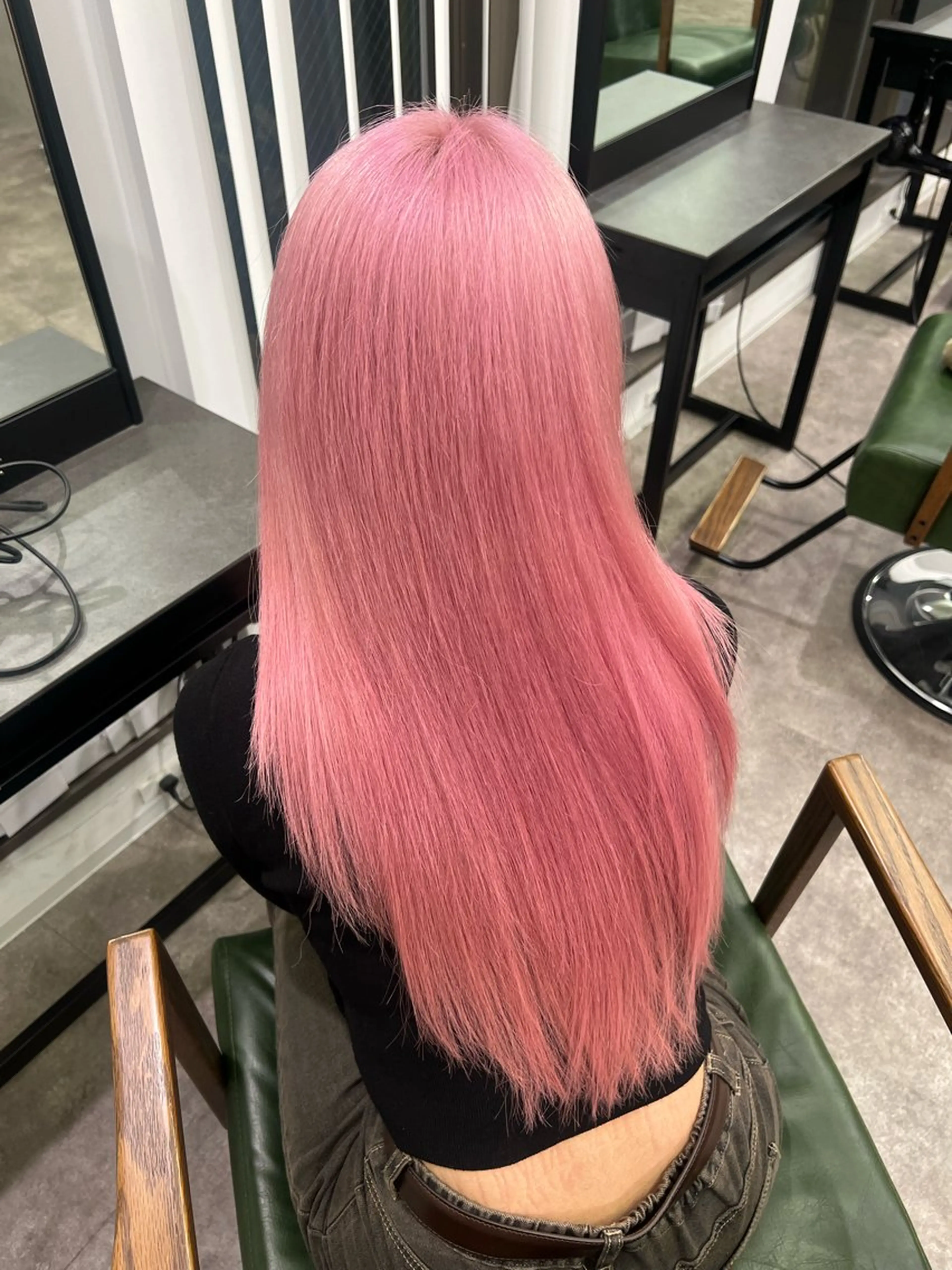 ロング カラー ブリーチ ケアブリーチ ピンクカラー ヘアカラー 24時間受付🌈ブリ ーチ特化RYUTOのヘアスタイル