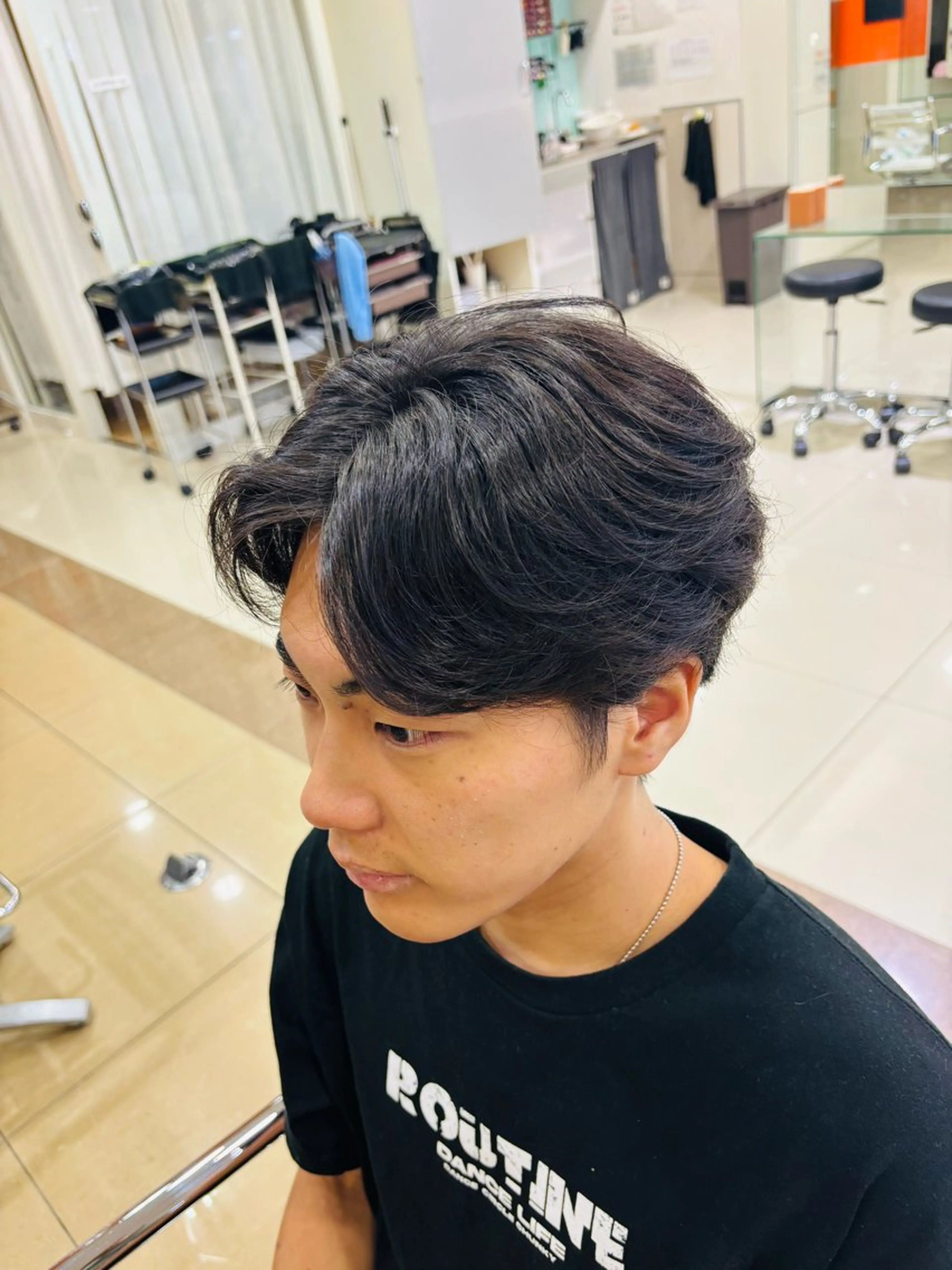メンズカット+パーマモデル＋トリートメントの写真