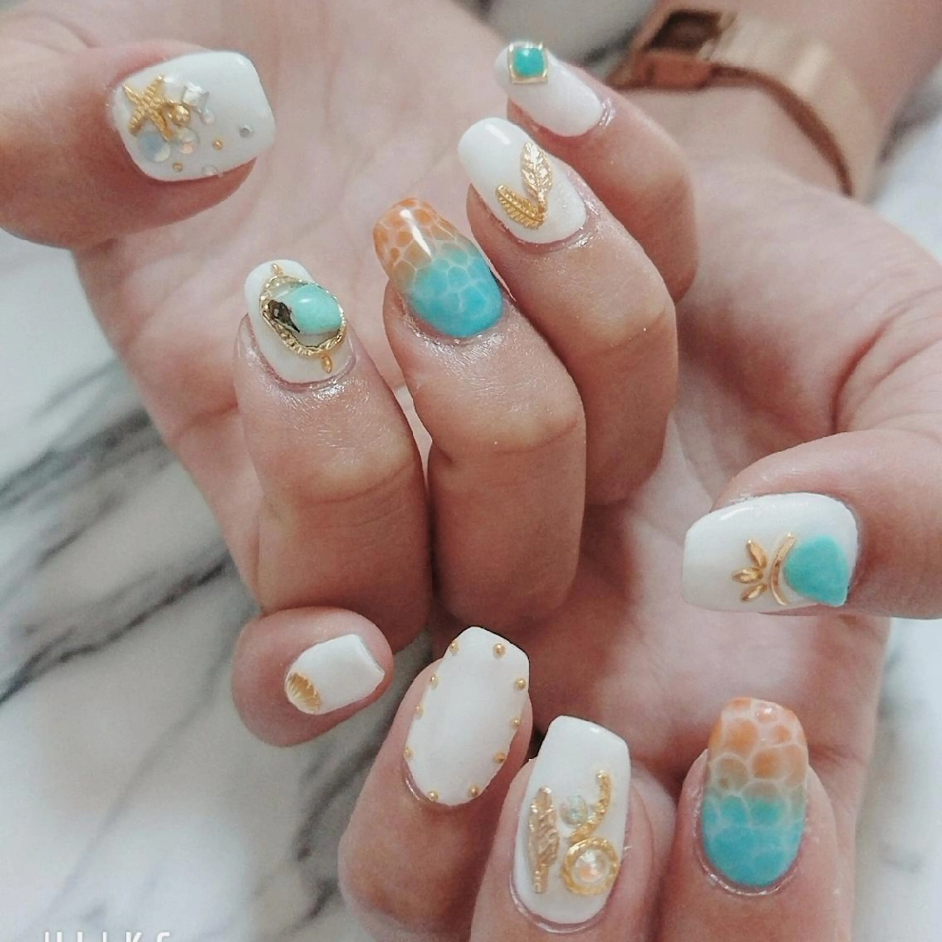 ネイル QULEONAIL所属・大城 裕麻のネイルデザイン