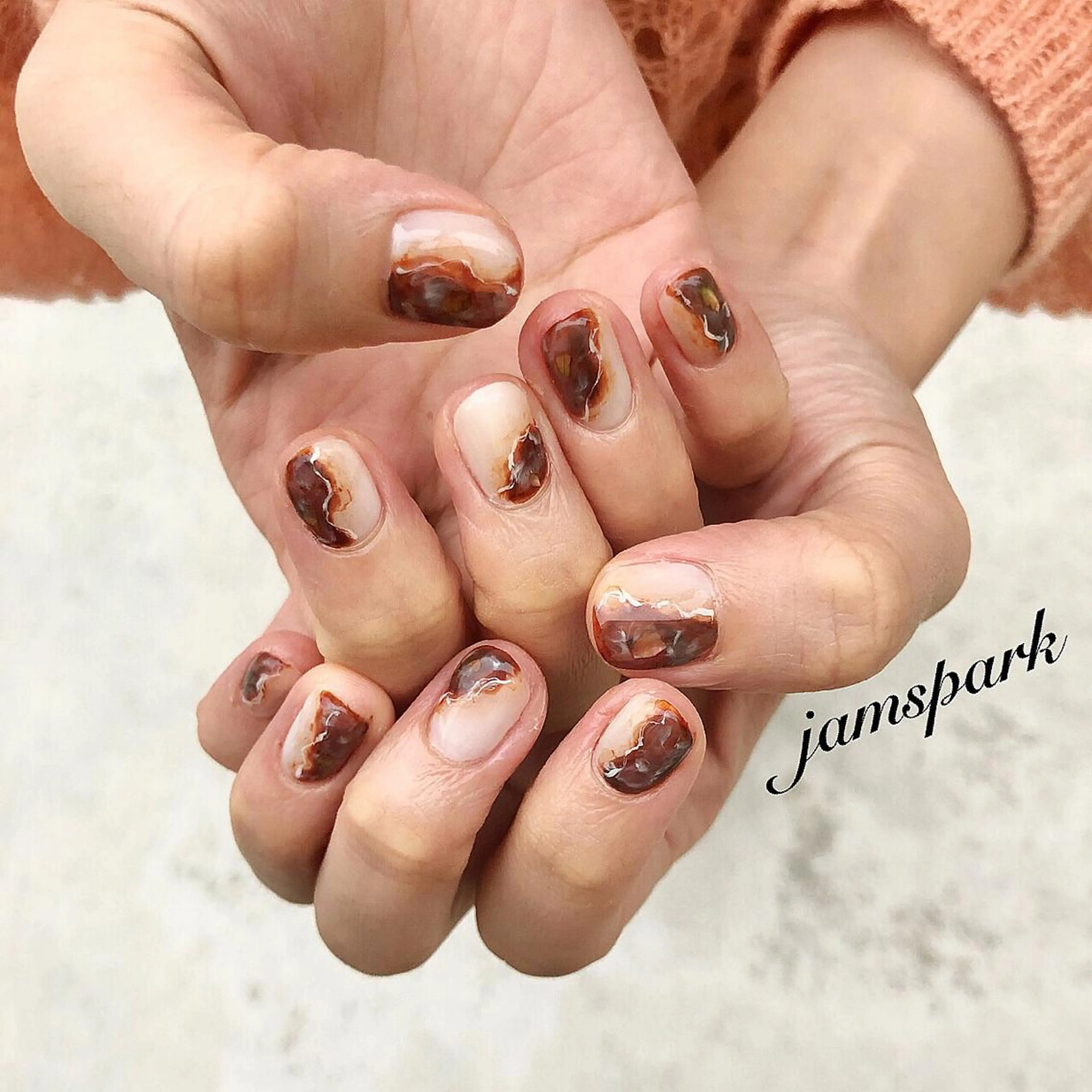 ネイル ブラウン 成人式 ジェルネイル 卒業式 大理石ネイル(マーブル) ハンドネイル jamspark ✨のネイルデザイン