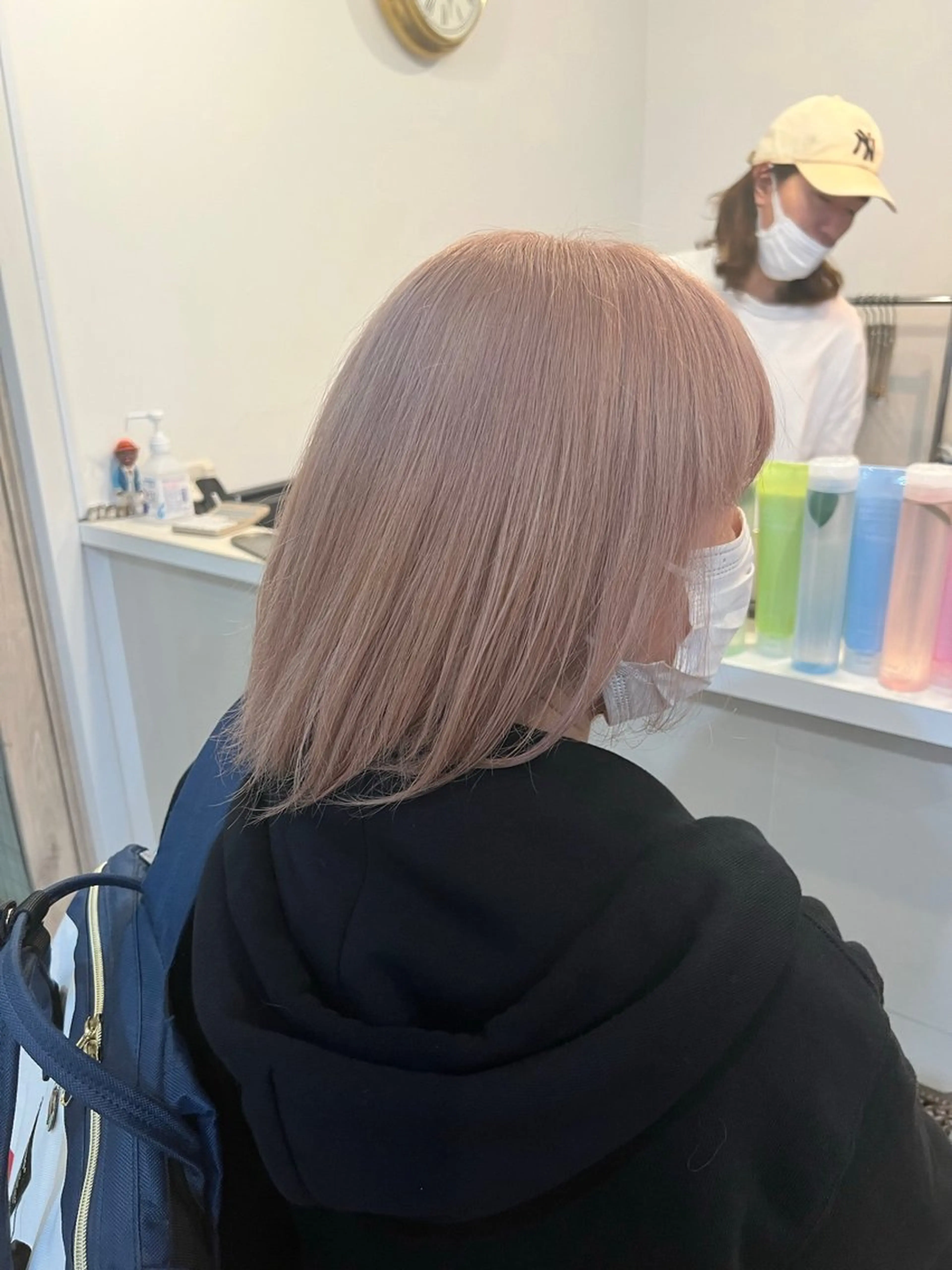 ハイブリーチ(ケアブリーチ+前処理込み)+オンカラー+クイックトリートメントの写真