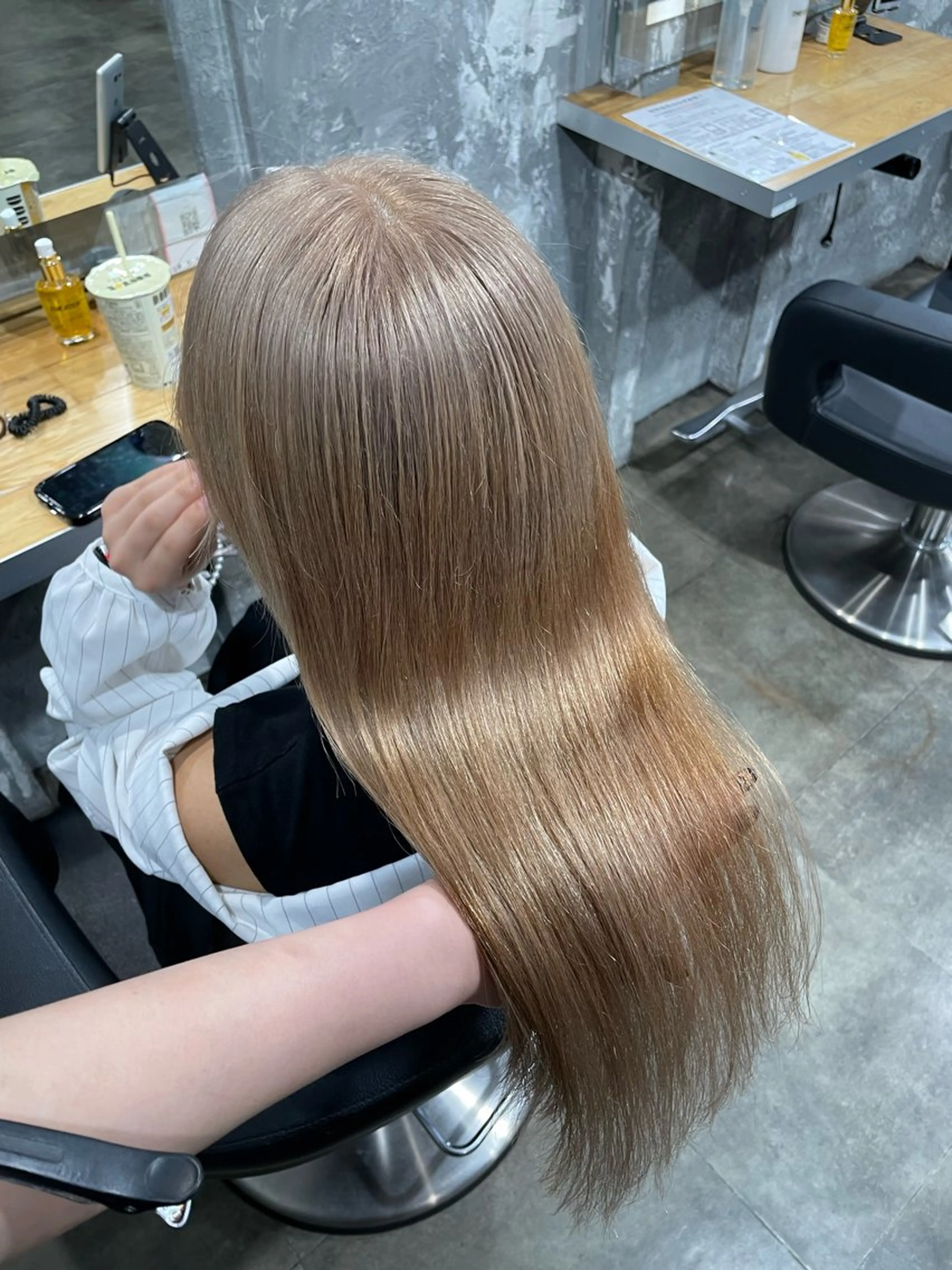 カラー カット ヘアカラー トリートメント ヘアセット 🤍ベージュ/透明感 韓国ヘア/まりん🤍のヘアスタイル